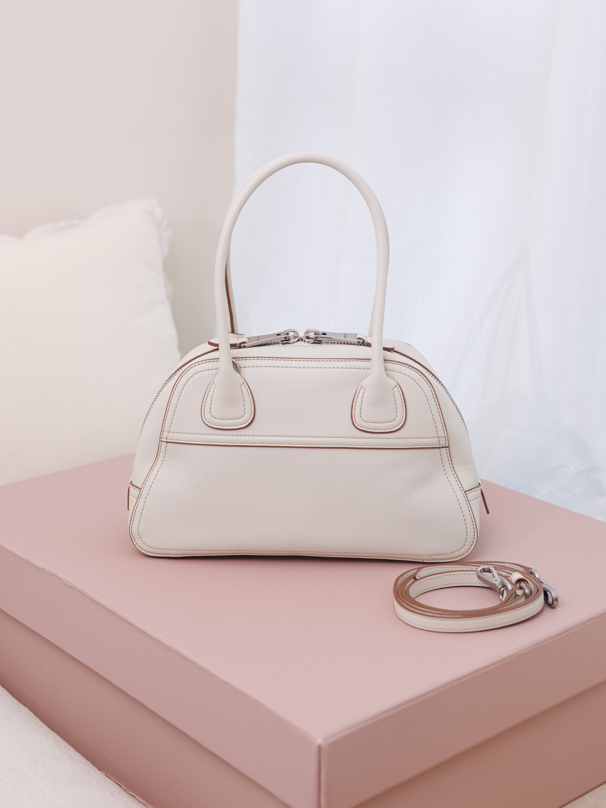 미우미우 131397 가방 Miu Miu Bag 썸네일 이미지