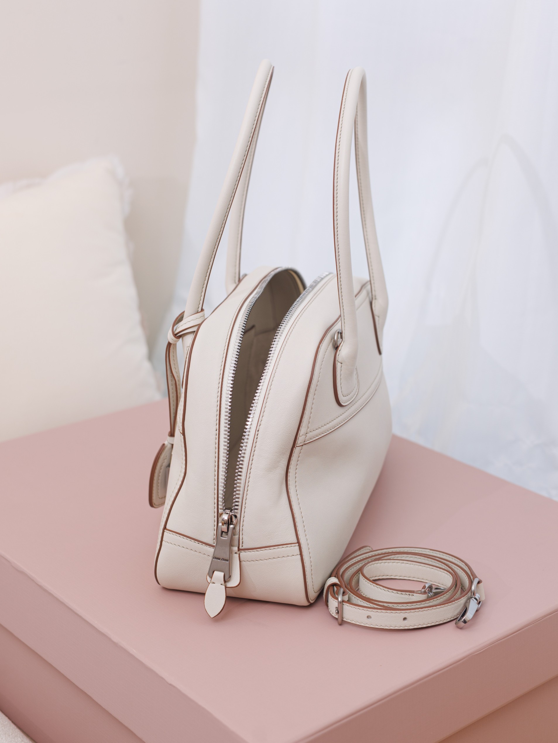 미우미우 131396 가방 Miu Miu Bag 썸네일 이미지