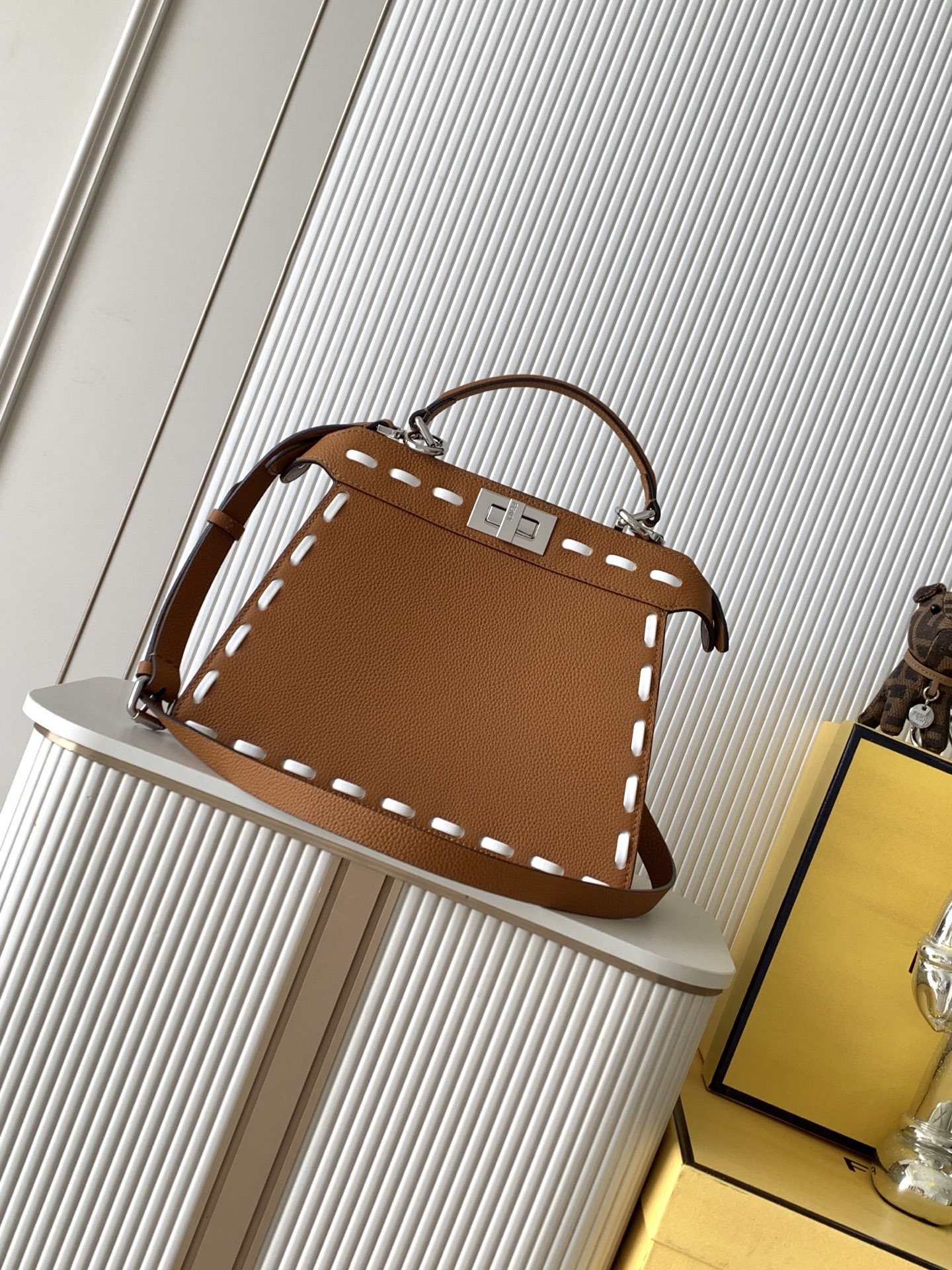 fendi peekaboo iseeu small selleria brown bag