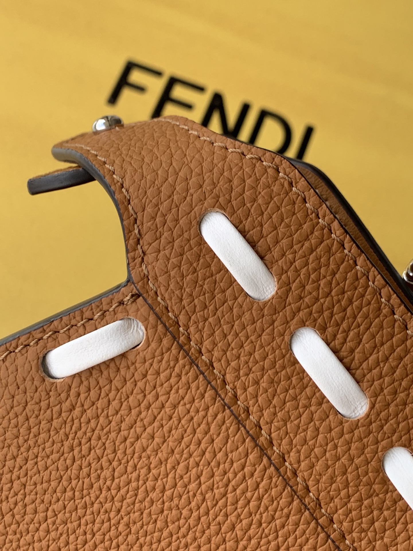 fendi peekaboo iseeu small selleria brown bag