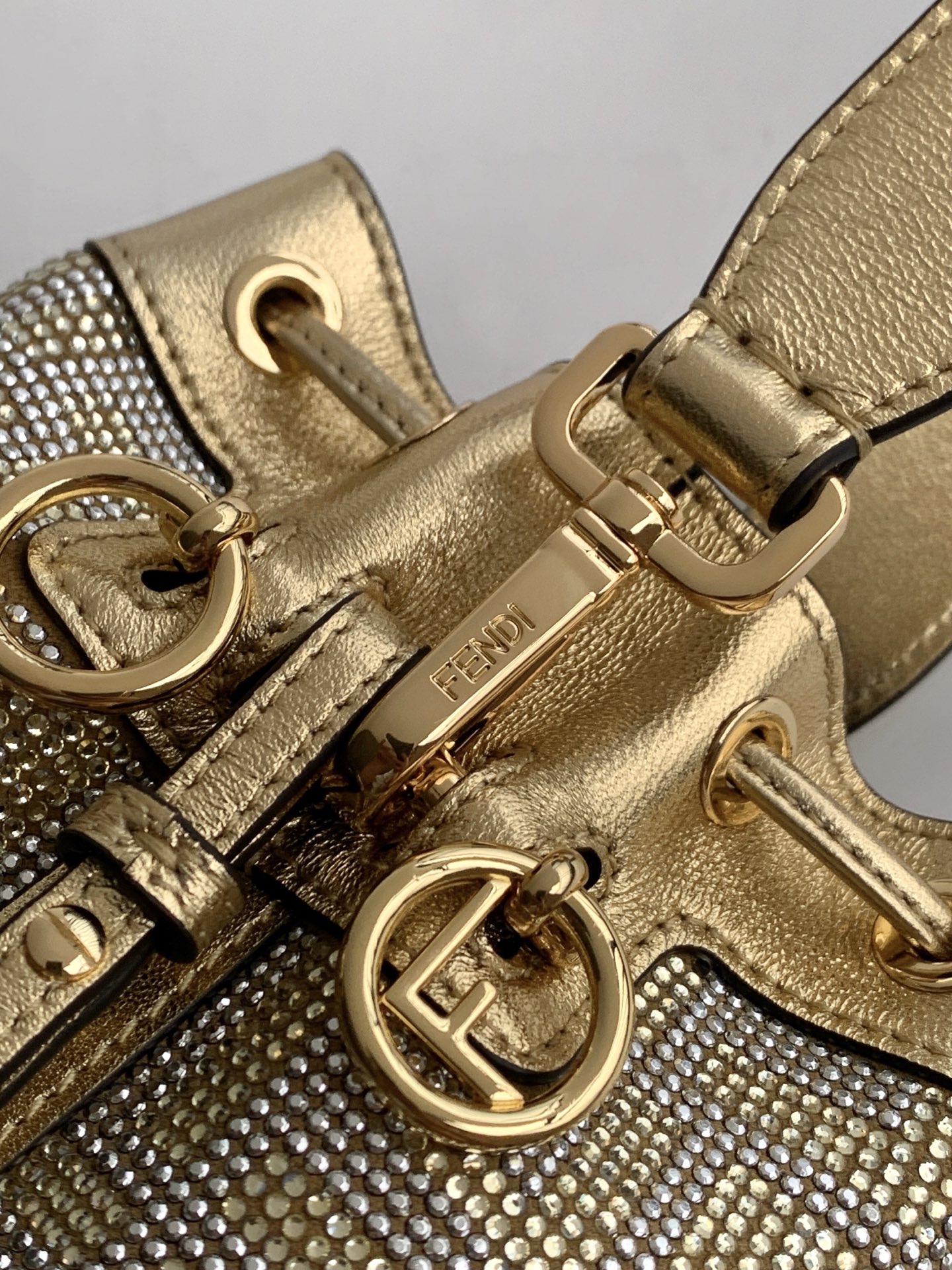 fendi mon tresor crystal mini bucket bag