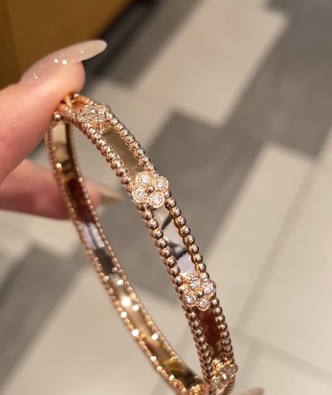 Narrow Kaleidoscope Bangle - Comprehensive 3