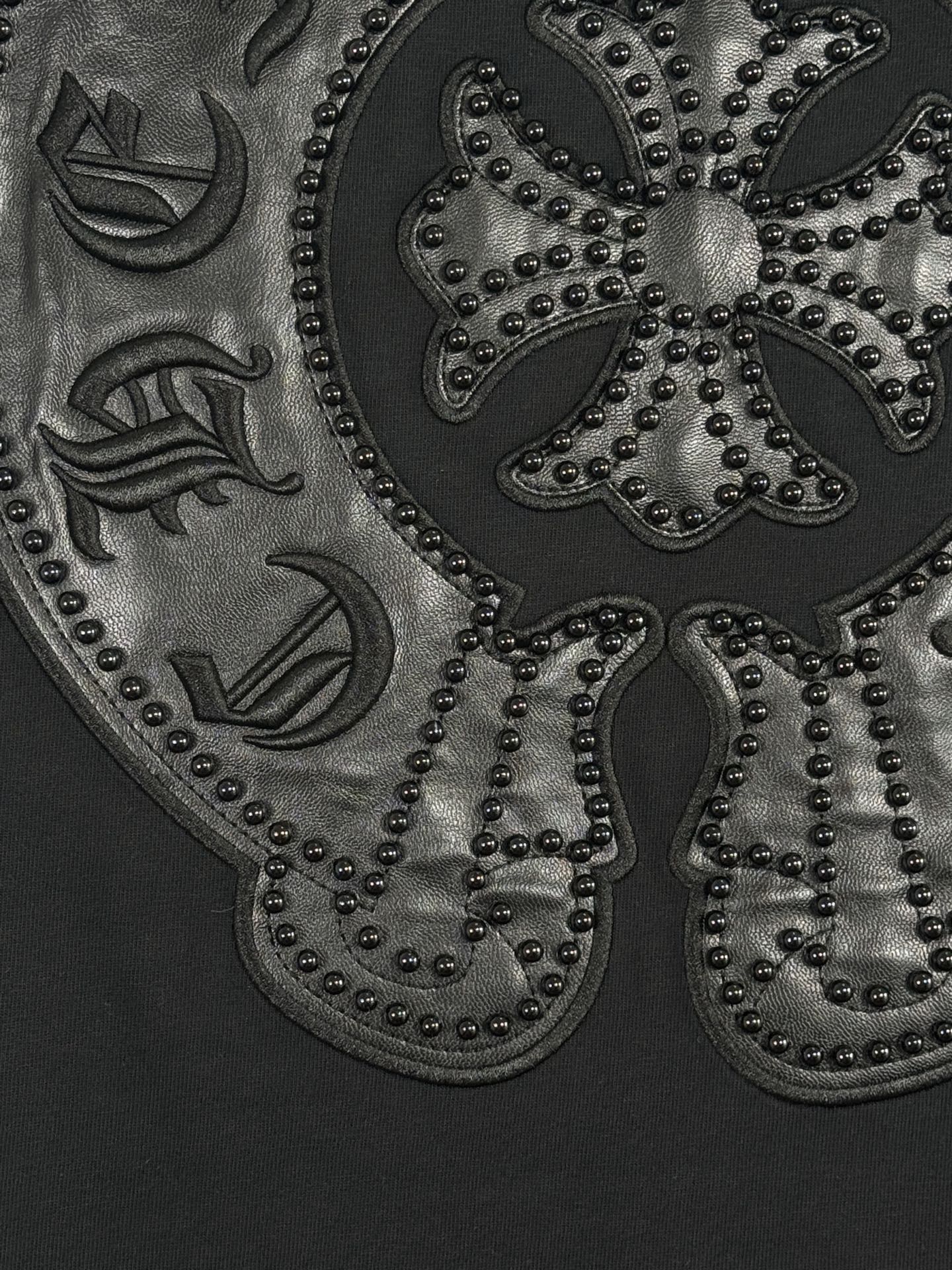 Chrome Hearts Camiseta de Manga Larga con Diseño de Brújula de Perlas 10 i1755320447590 9194 0 8