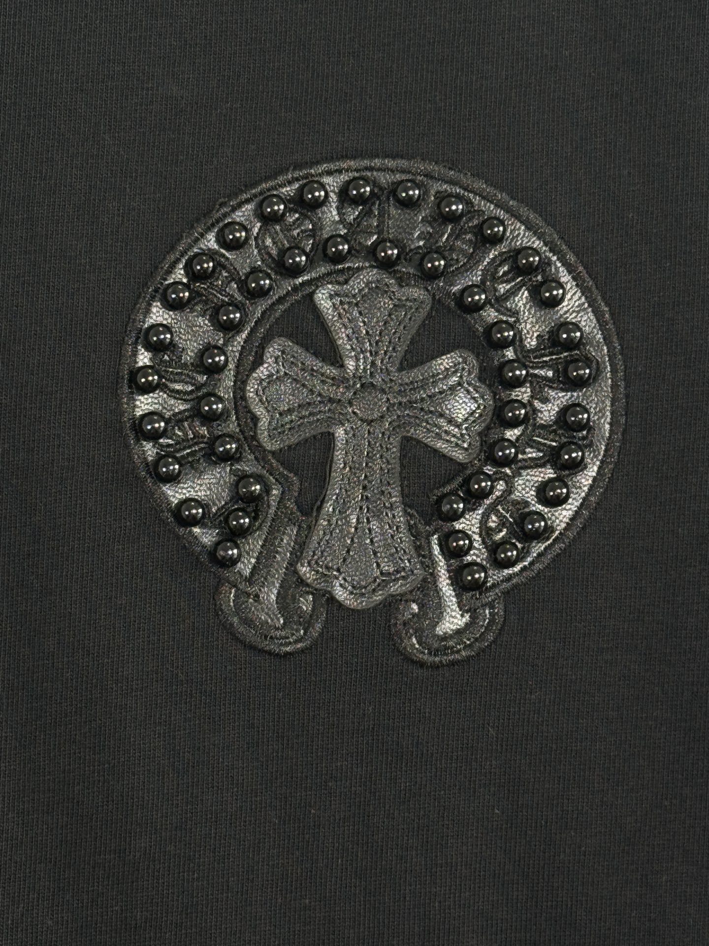 Chrome Hearts Camiseta de Manga Larga con Diseño de Brújula de Perlas 6 i1755320447759 9576 0 3