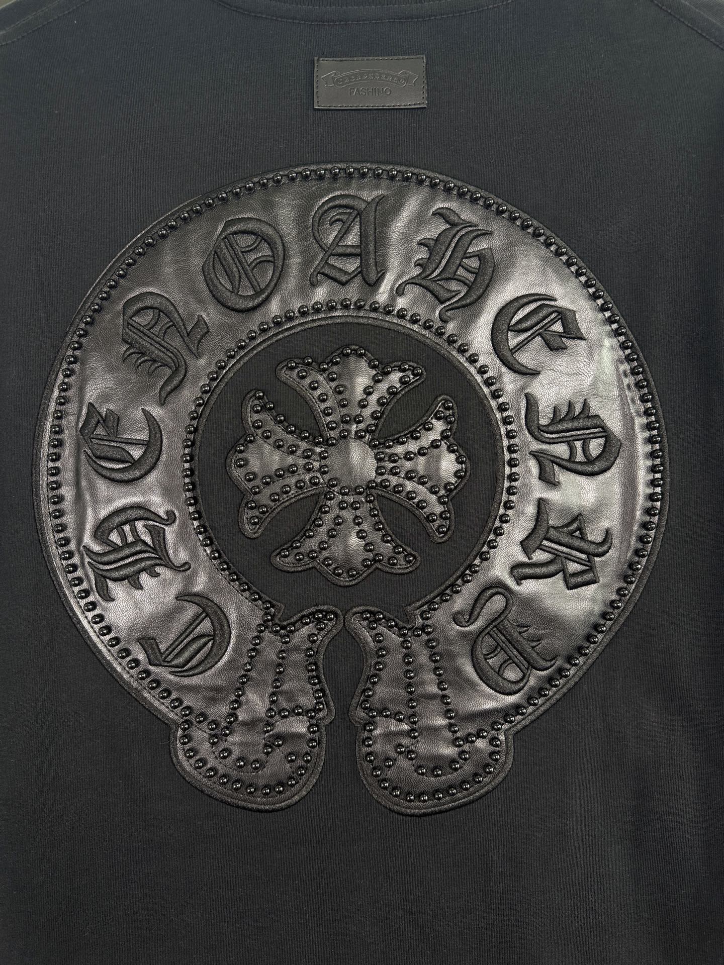 Chrome Hearts Camiseta de Manga Larga con Diseño de Brújula de Perlas 9 i1755320449410 7929 0 7