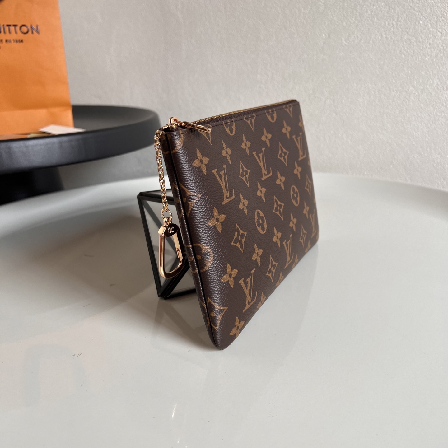  芯片版M13560中袋 Pochette Clés 中号钥匙零钱包为诞生于 1984 年的经典系列再添
