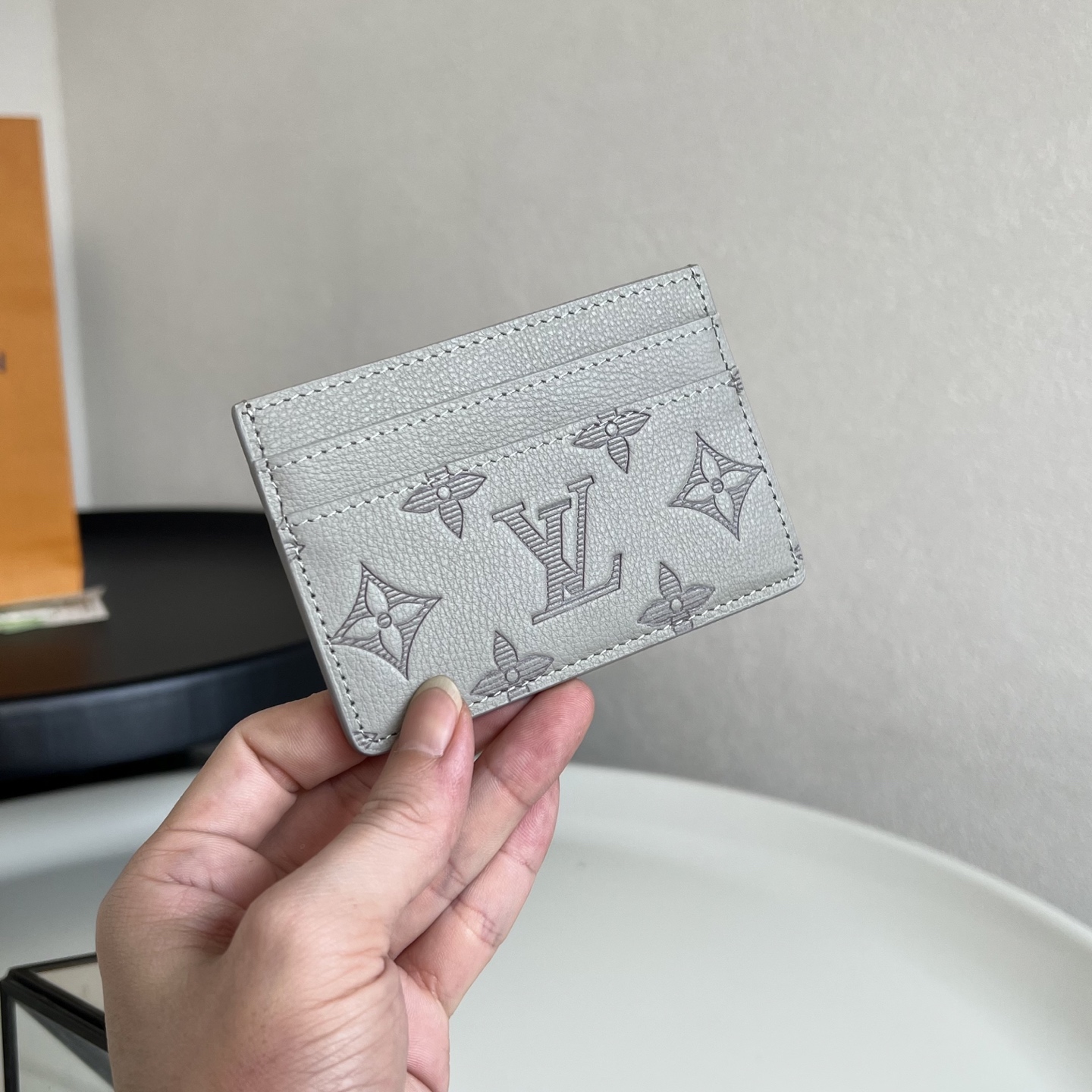 芯片版💕M14791灰色 采用头层牛皮制作 此款采用全新Monogram Eclipse涂层帆布材质的卡