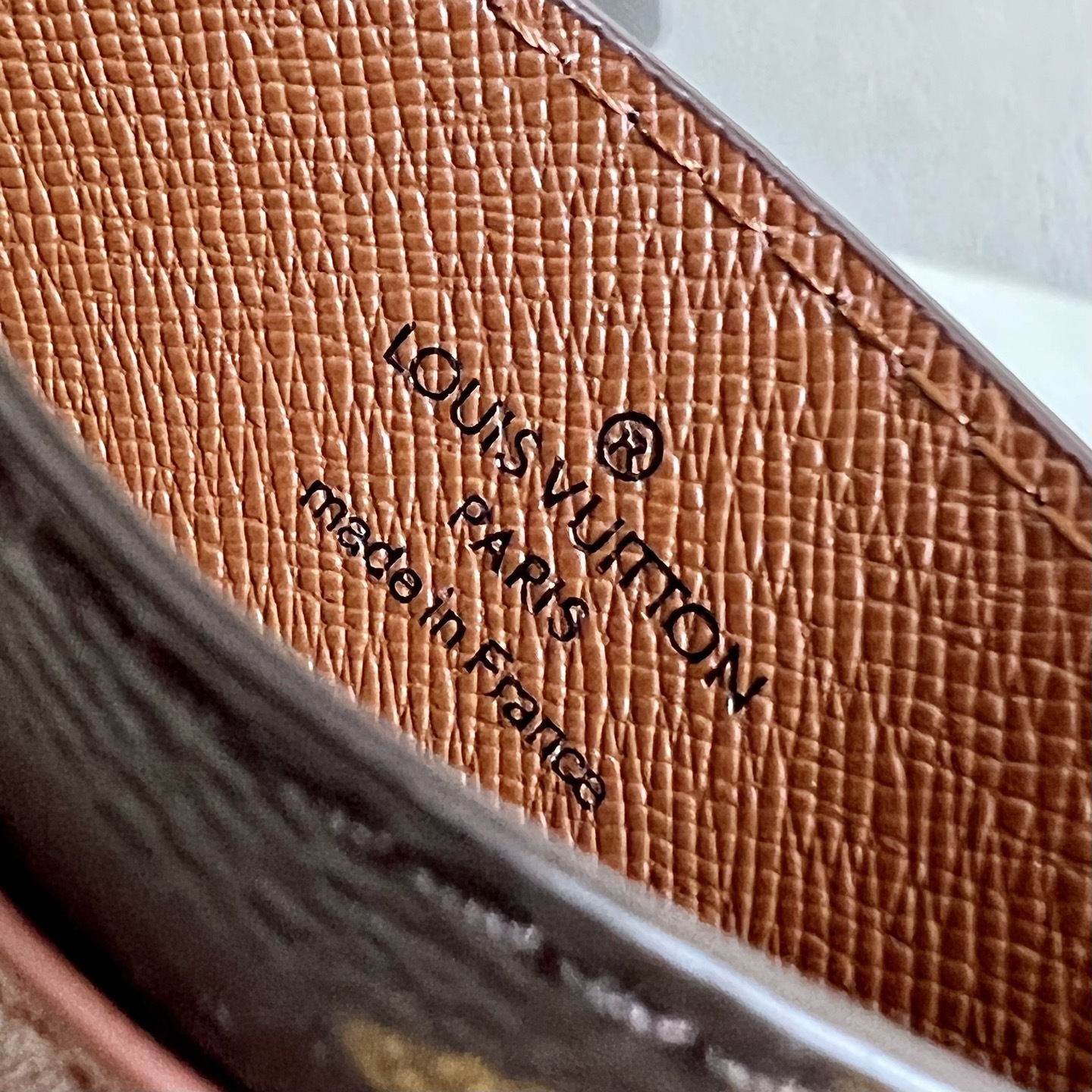 💕 M62170 老花 此款采用全新Monogram Eclipse涂层帆布材质的卡片夹风格靓丽而时髦,