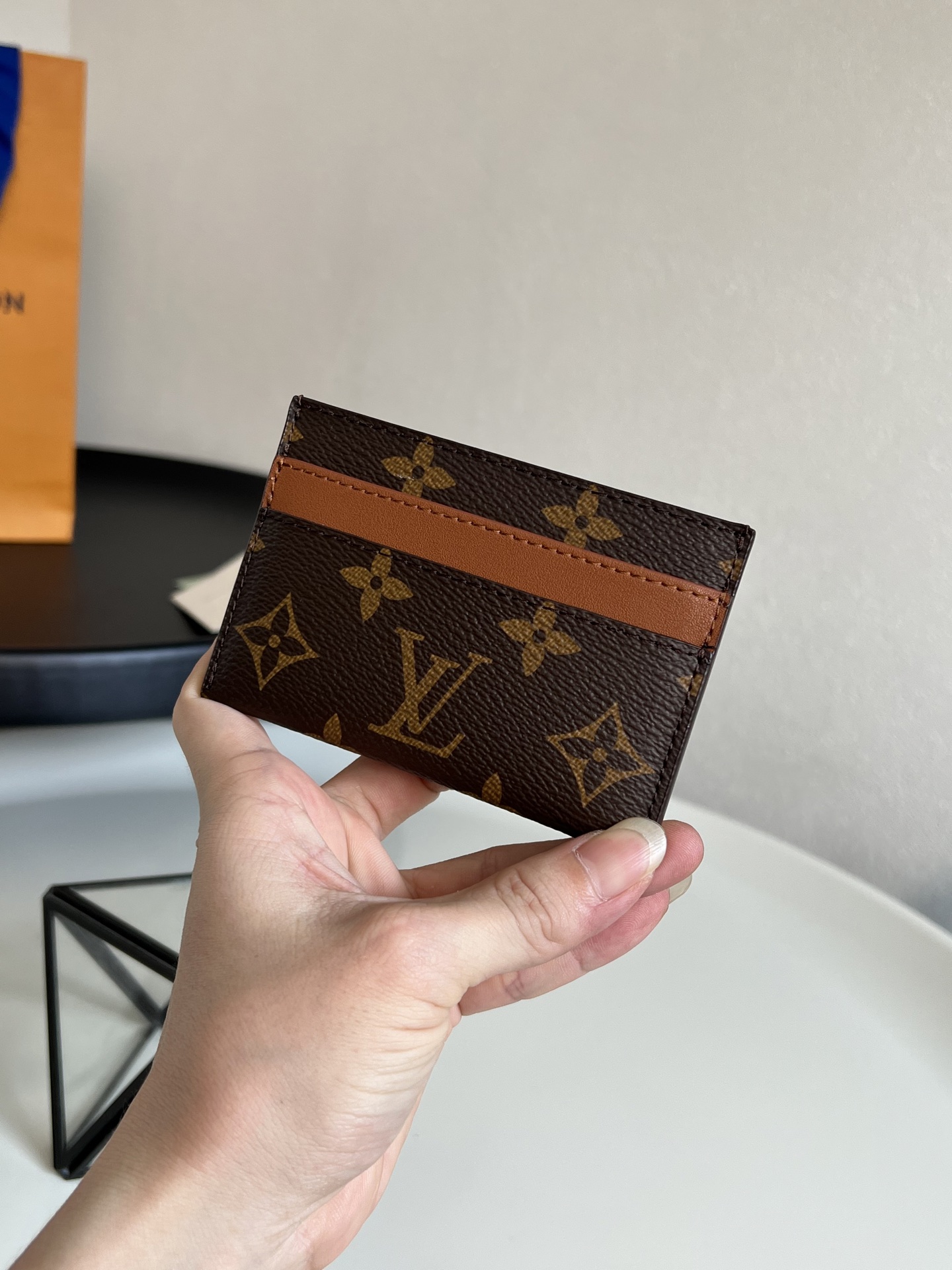 💕 M62170 老花 此款采用全新Monogram Eclipse涂层帆布材质的卡片夹风格靓丽而时髦,