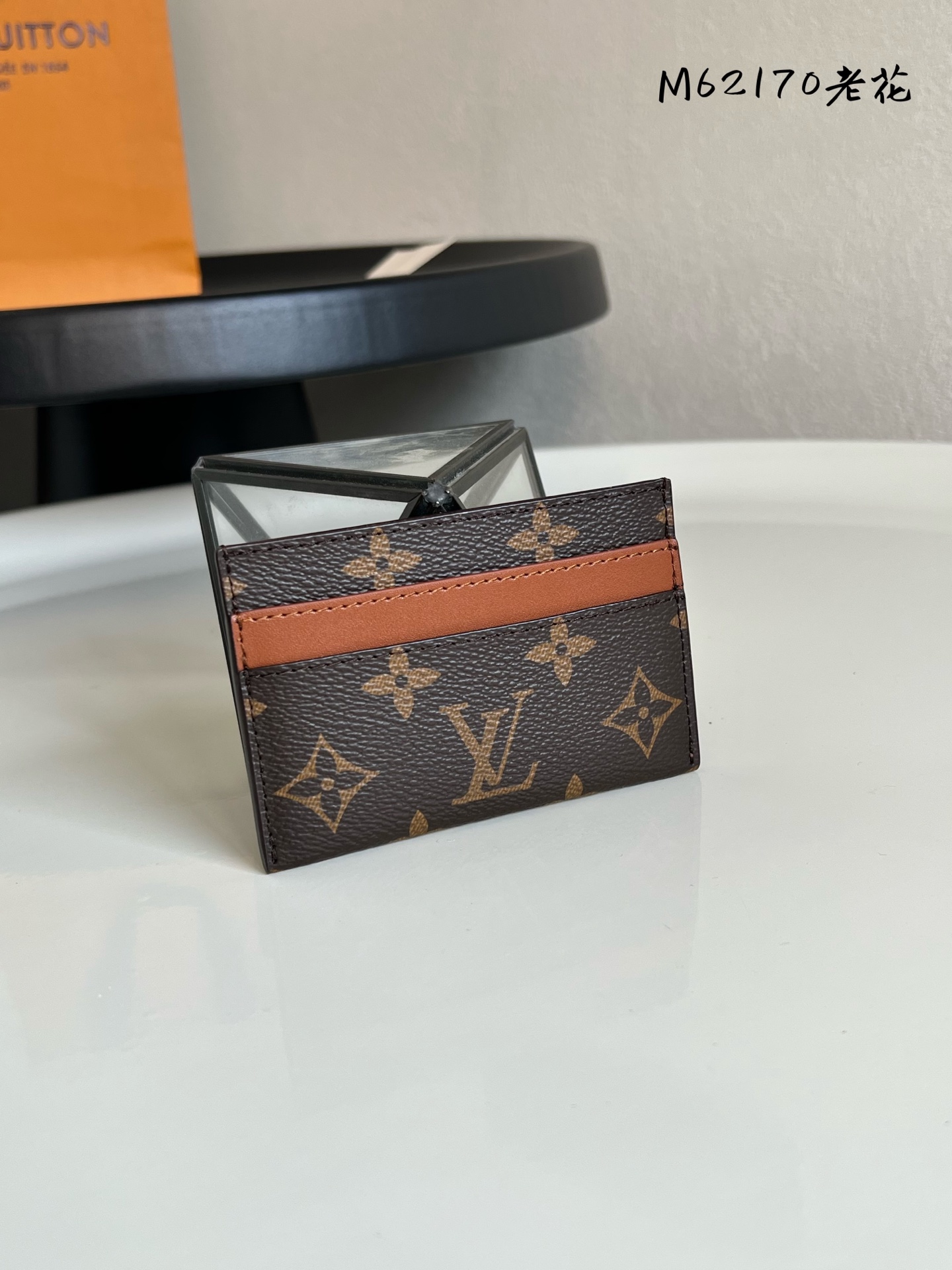 💕 M62170 老花 此款采用全新Monogram Eclipse涂层帆布材质的卡片夹风格靓丽而时髦，