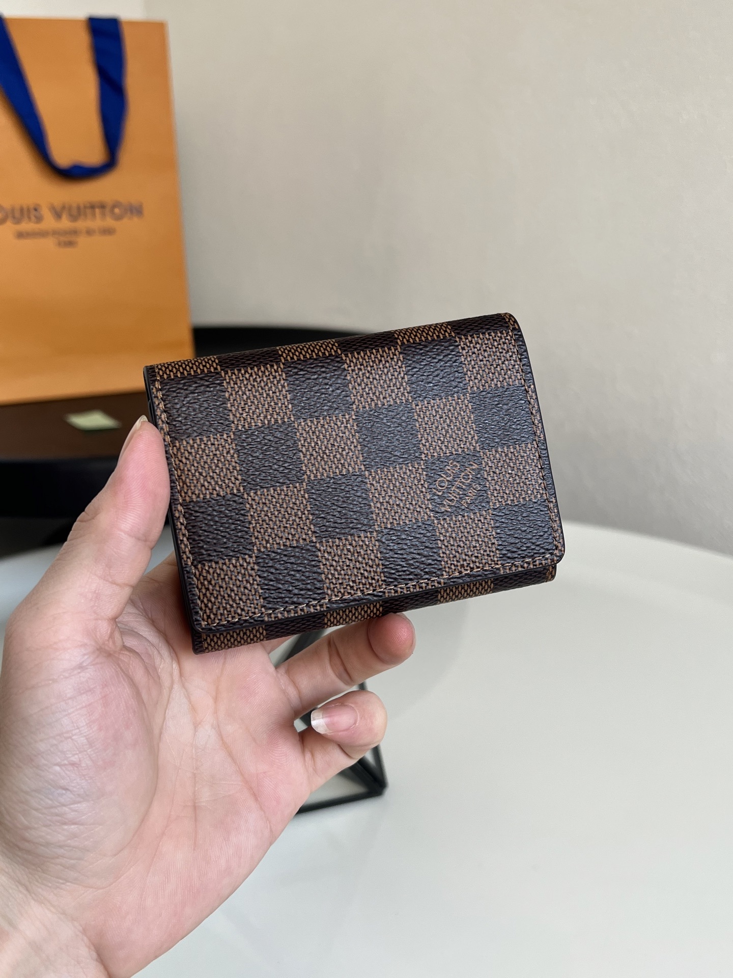 💕 N63338啡格!ENVELOPPE CARTE DE VISITE 名片夹、采用Damier Gr