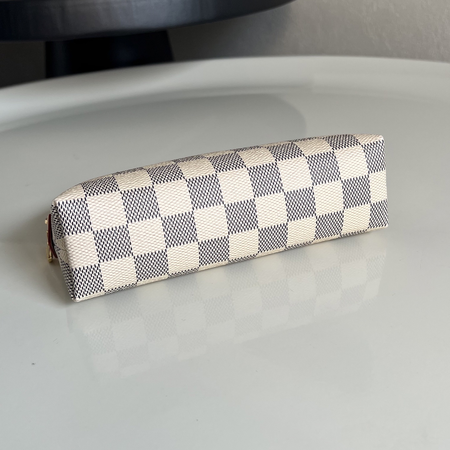 芯片版💕 化妆包 N47515白格 这款 Damier 帆布化妆包以拉链开合,取放化妆品轻松方便,设有一