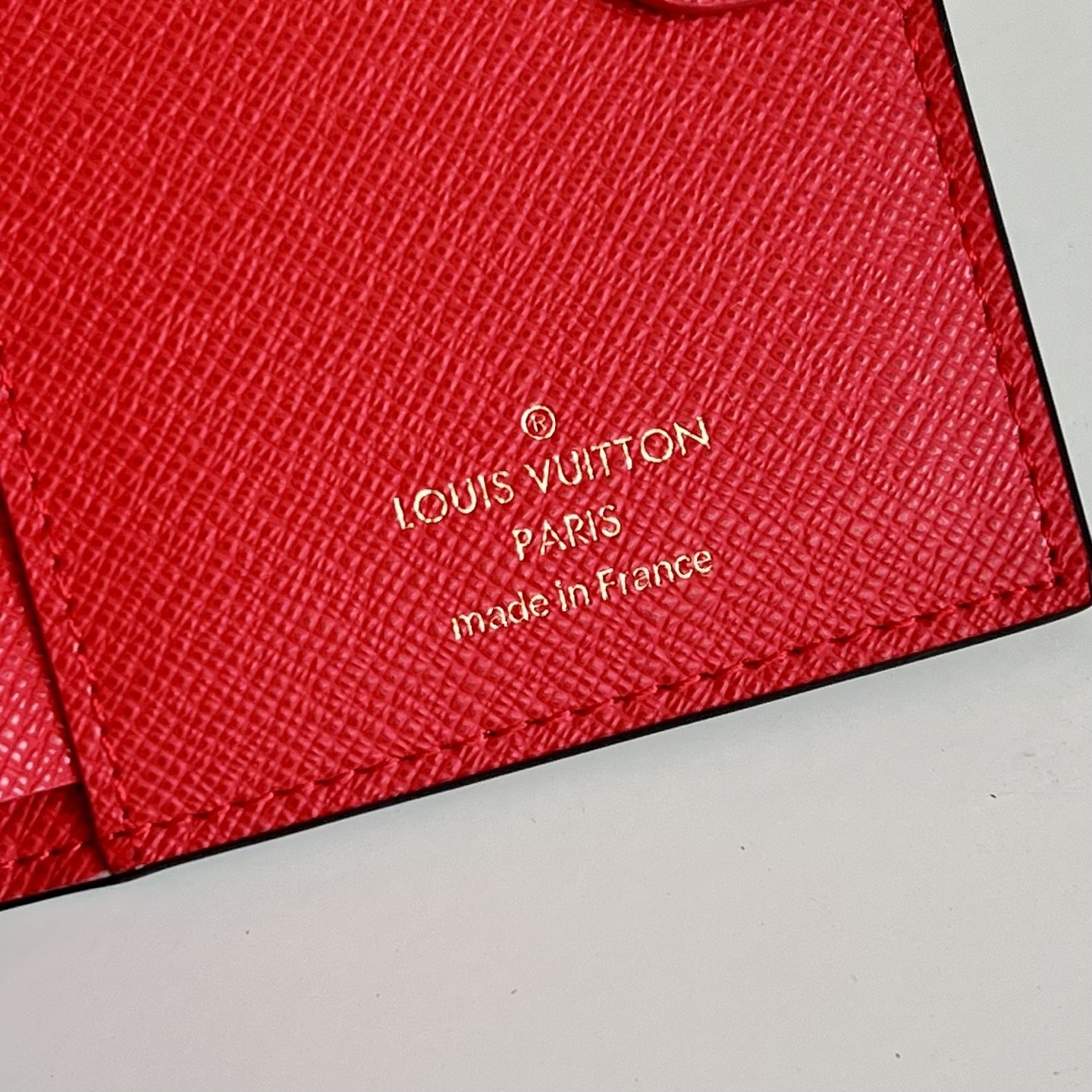 芯片版💕 顶级原单 M82415红色 Portefeuille Lisa 采用 Monogram 帆布制