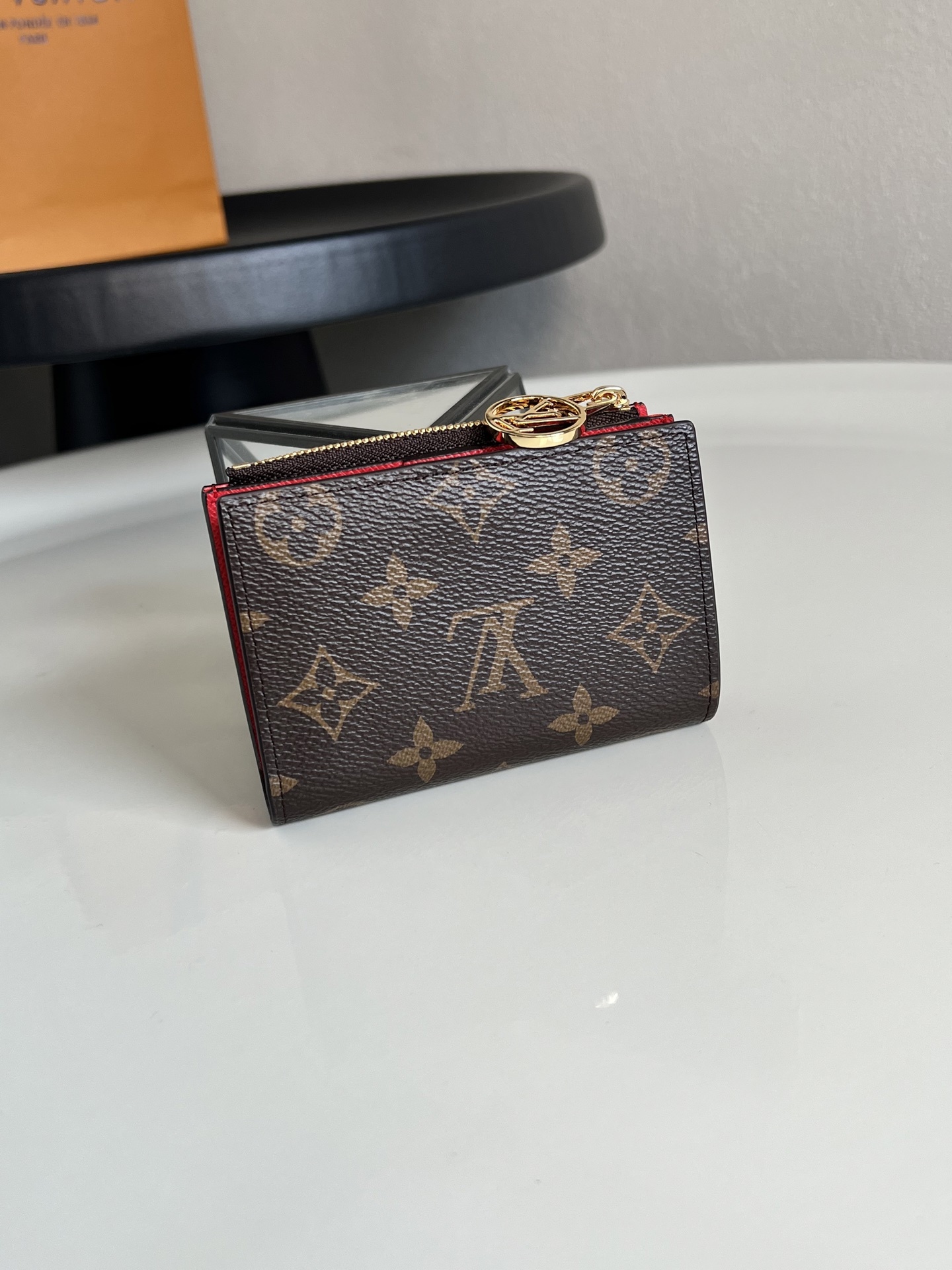 芯片版💕 顶级原单 M82415红色 Portefeuille Lisa 采用 Monogram 帆布制