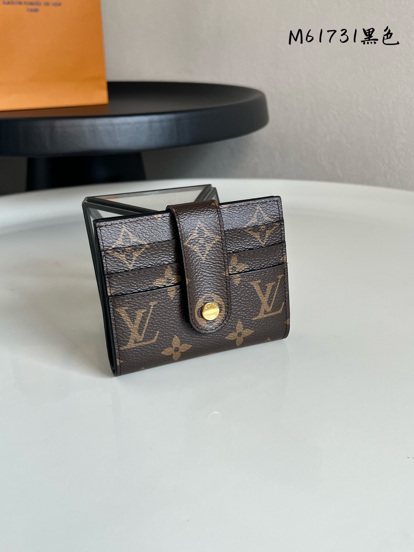 💕 顶级原单 M61731黑色 多功能卡包 此款钱夹采用柔软的Monogram 帆布制成!衬以颜色鲜艳的