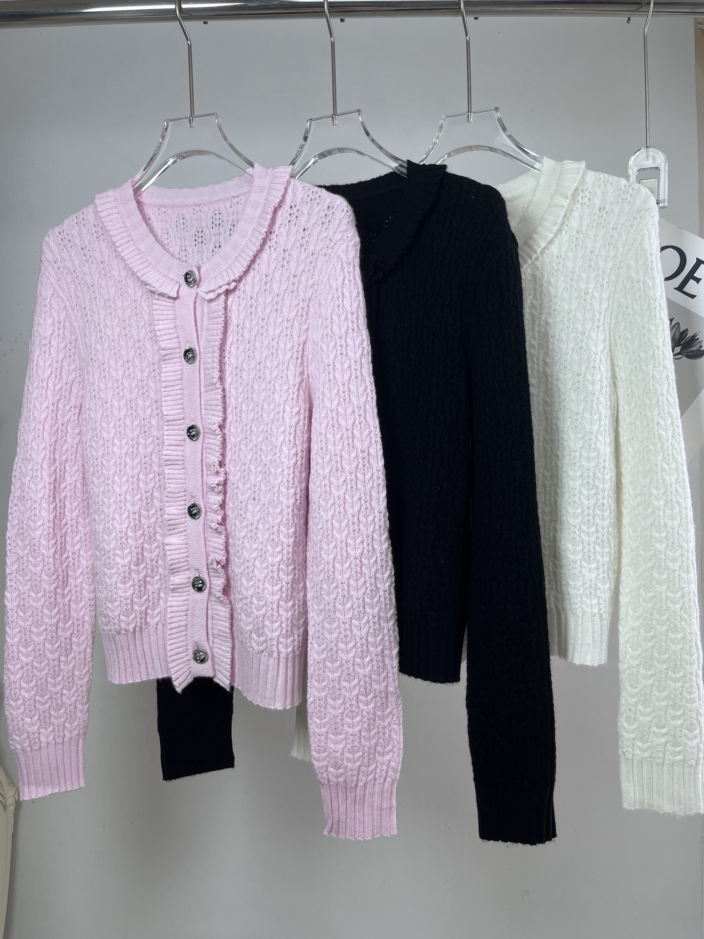 Elegant Chanel Inspired Cardigan with Lace Collar – Soft Wool Cashmere Blend