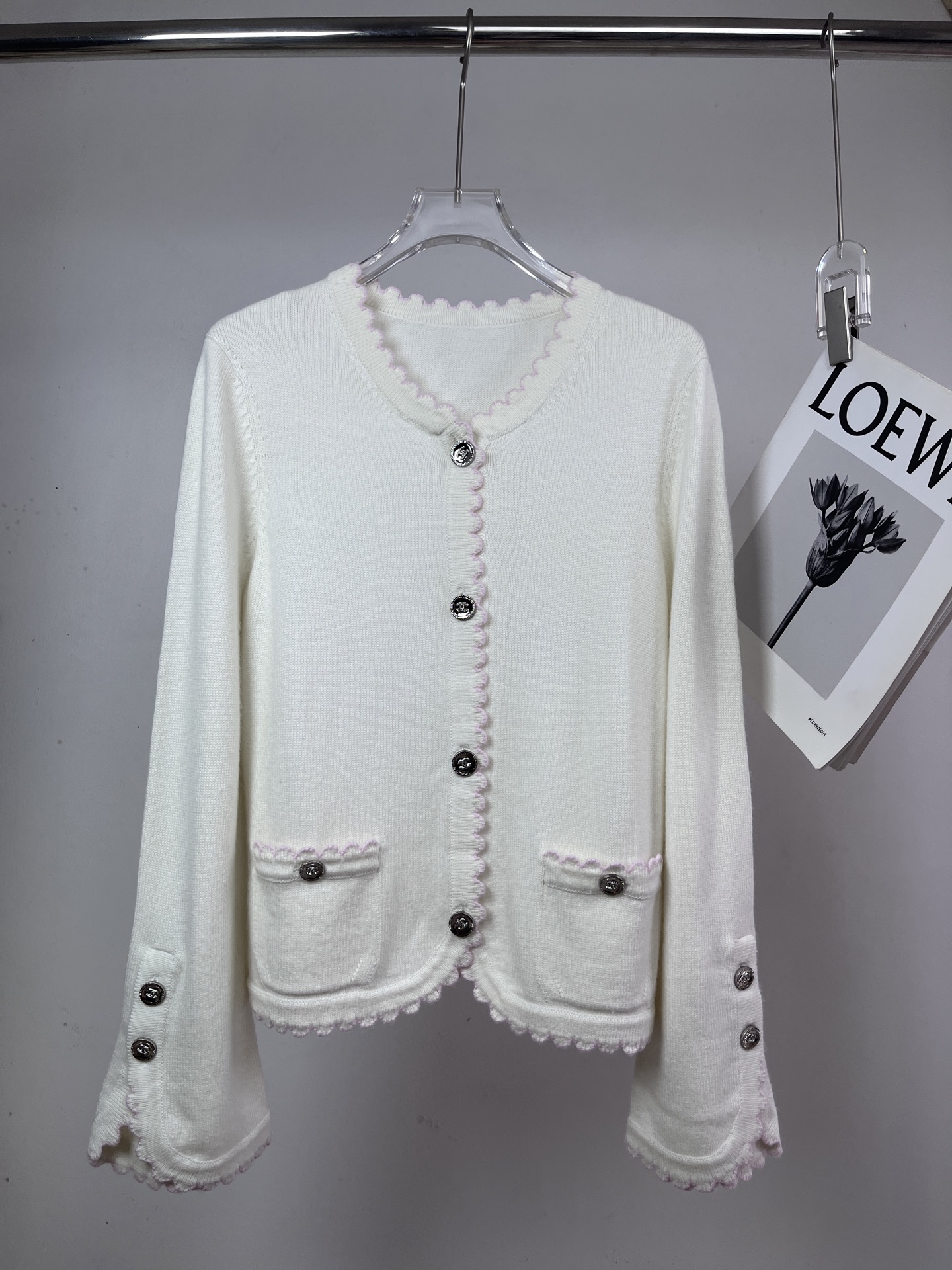 Elegant Chanel Cardigan with Lace Collar | Wool & Cashmere Blend 3 i1757383958550 1950 0 1