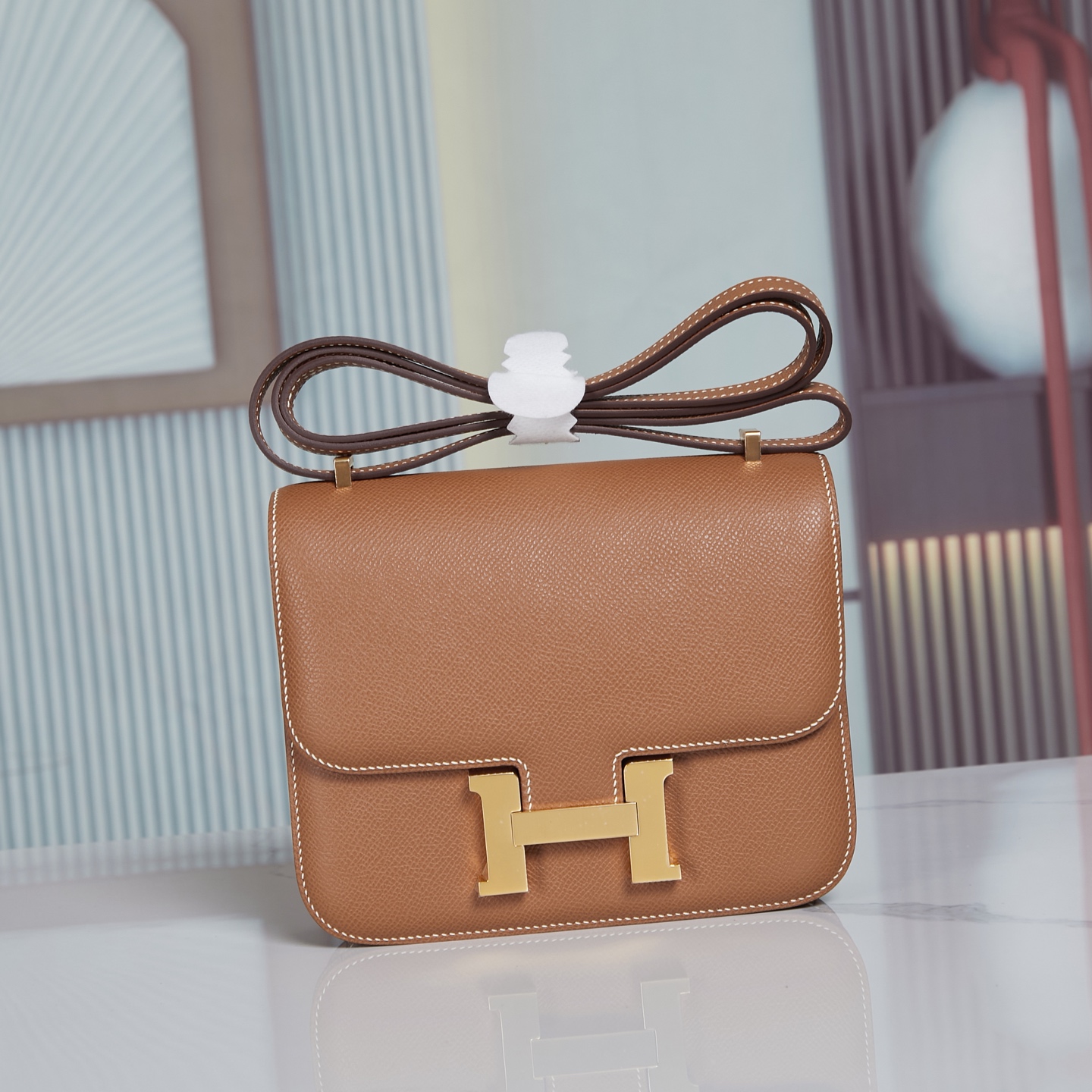NO:699121,Hermes Constance 19 gold gold buckle Esom cowhide shoulder crossbody bag Exclusive channel goods Exclusive Z-level ceiling tail single assembly goods Kangkang-19cm gold brown gold/silver buckle Size 19*15*4 cm,Hermes,hermes,hermes,satchels,crossbody bags,cowhide,Hermes,19860909Hermes 爱马仕 Constance 19金粽金扣 Esom牛皮 单肩斜挎包 独家渠道货 独家Z级别天花板尾单组装货 康康-19cm金棕色金/银扣 尺寸19*15*4 cm,爱马仕,hermes,hermes,satchels,crossbody bags,cowhide,Hermes,,Bag