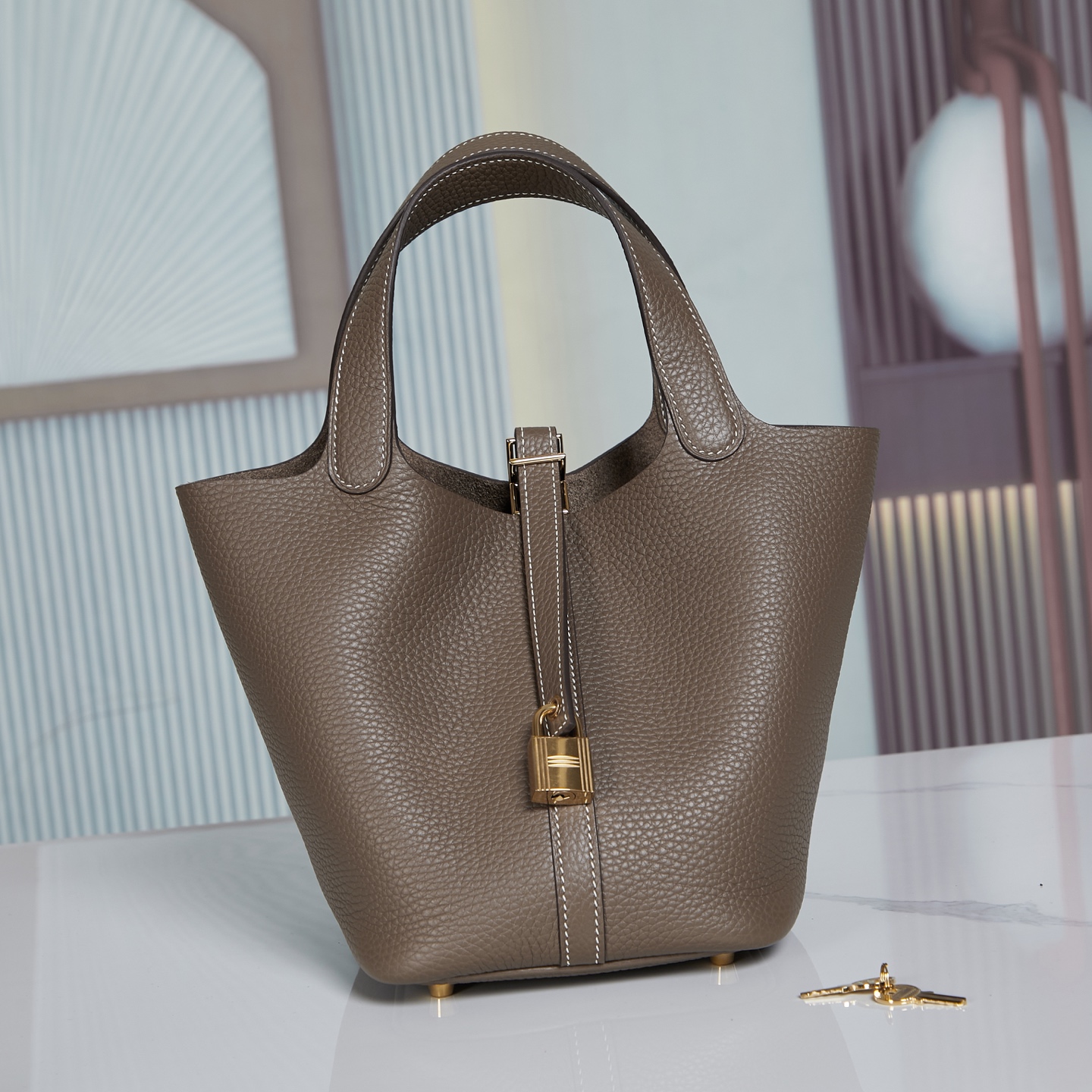 NO:699126,Hermes icotin Lock18 TC Leather Basket Bucket Women's Bag Elephant Gray Gold,Hermes,hermes,Hermes,19860909爱马仕icotin Lock18 TC皮菜篮子水桶女包大象灰金,爱马仕,hermes,Hermes,,Bag