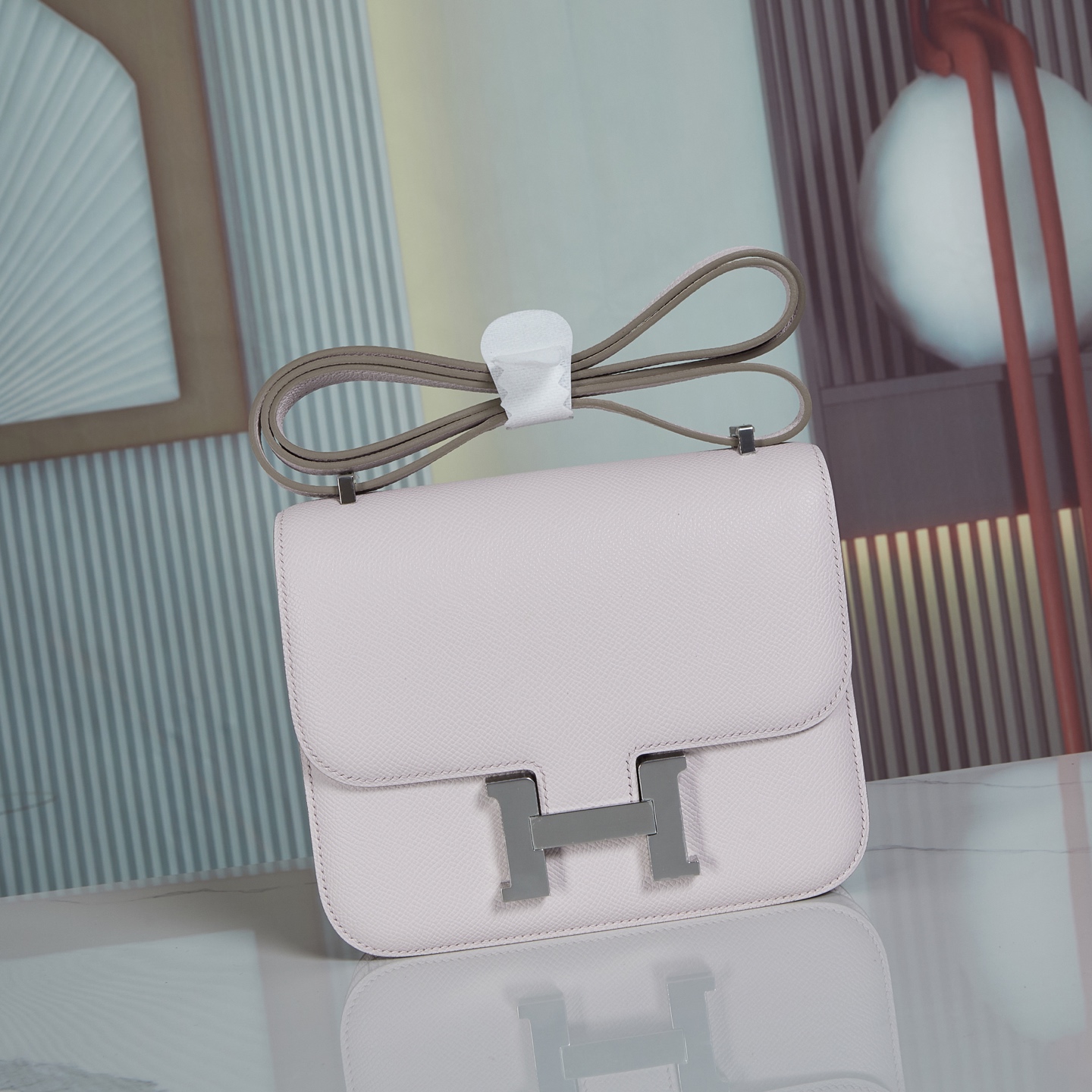 NO:699140,Hermes Constance dream pink purple silver buckle Esom leather shoulder crossbody bag exclusive channel goods exclusive Z-level ceiling tail single assembly size 19*15*4 cm, Hermes, hermes, hermes, satchels, crossbody bags, cowhide, Hermes,19860909Hermes 爱马仕 Constance 梦幻粉紫银扣 Esom牛皮 单肩斜挎包 独家渠道货 独家Z级别天花板尾单组装货 尺寸19*15*4 cm,爱马仕,hermes,hermes,satchels,crossbody bags,cowhide,Hermes,,Bag