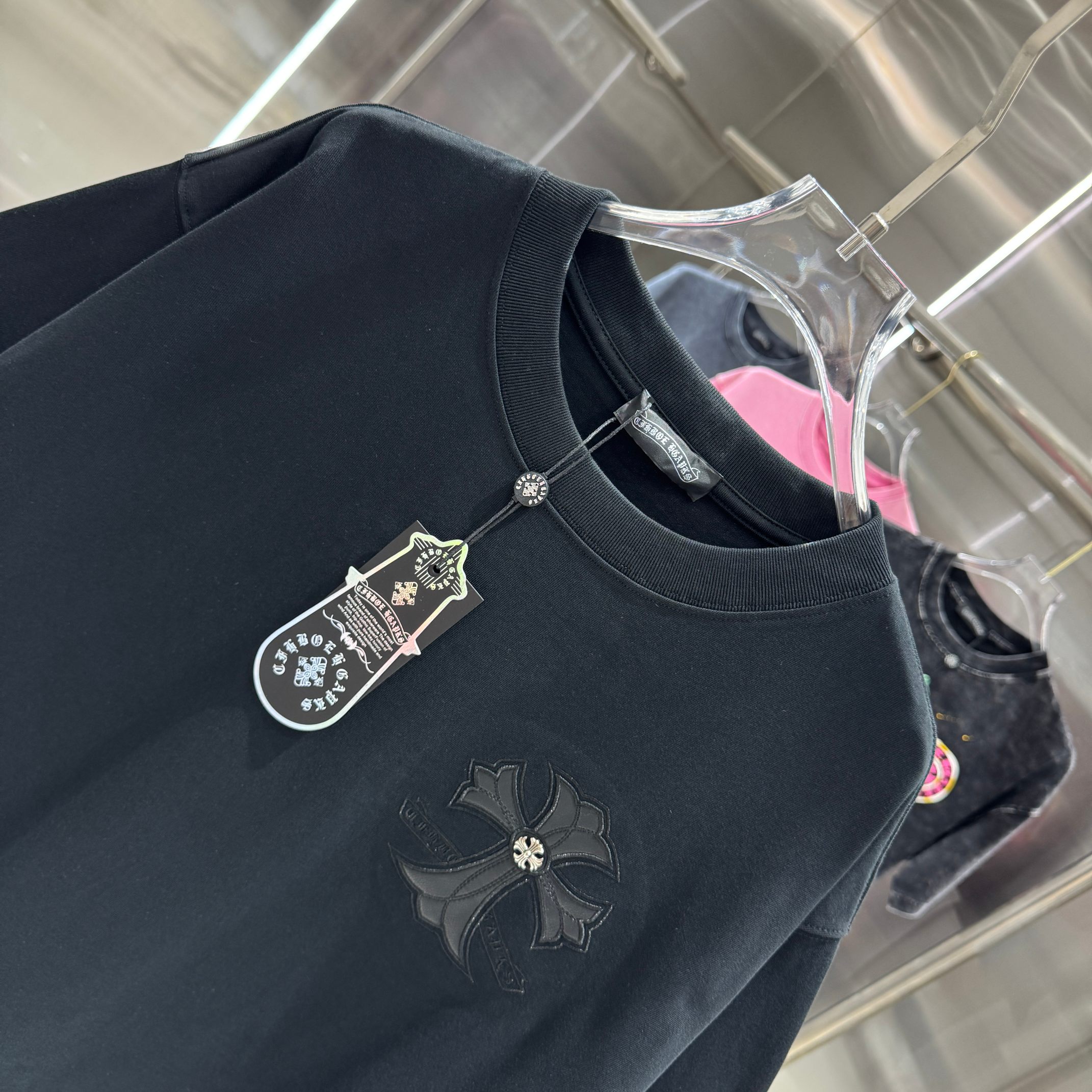 Chrome Hearts 克罗心 CH 春夏新款 2026 十字架拼皮＋万针刺绣工艺短袖T恤 重工面料300克重