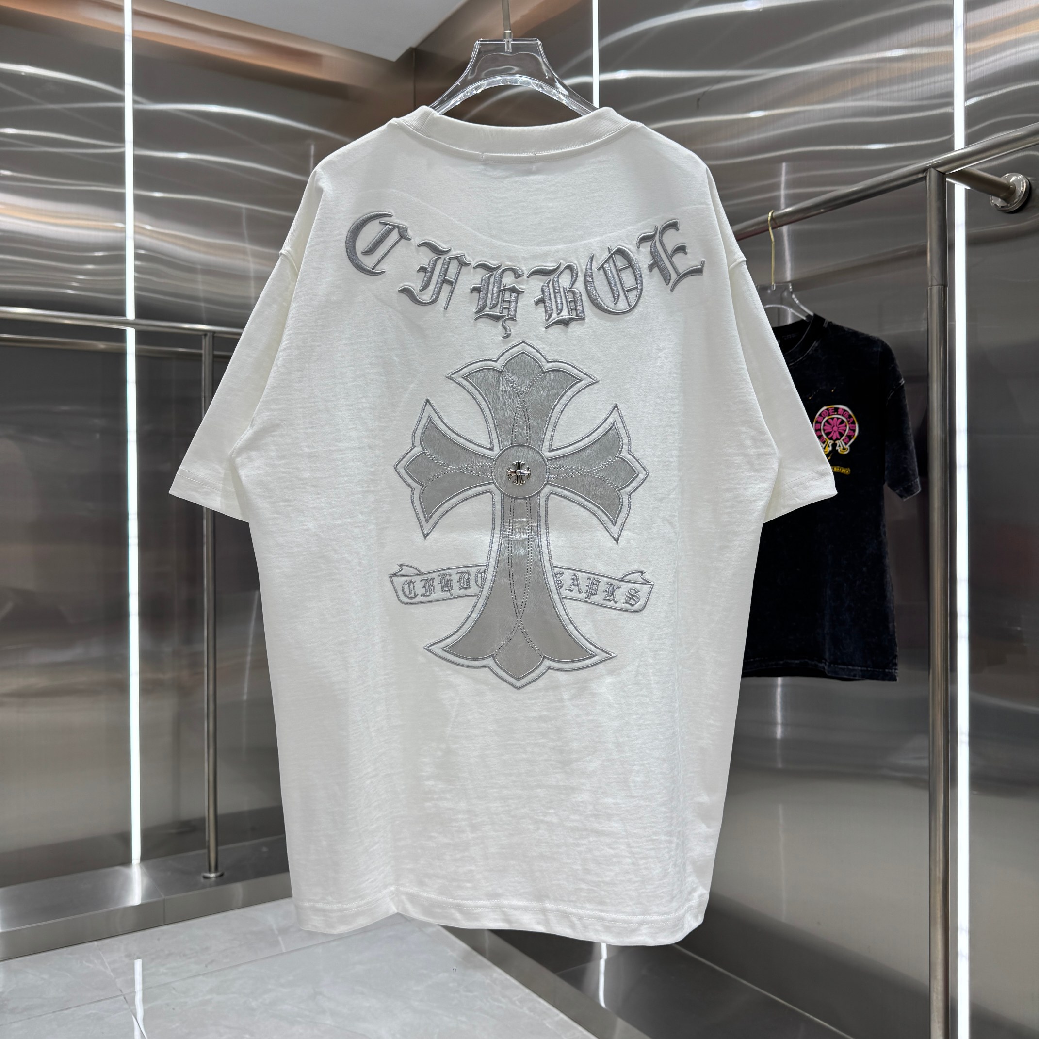Chrome Hearts 克罗心 CH 春夏新款 2026 十字架拼皮＋万针刺绣工艺短袖T恤 重工面料300克重