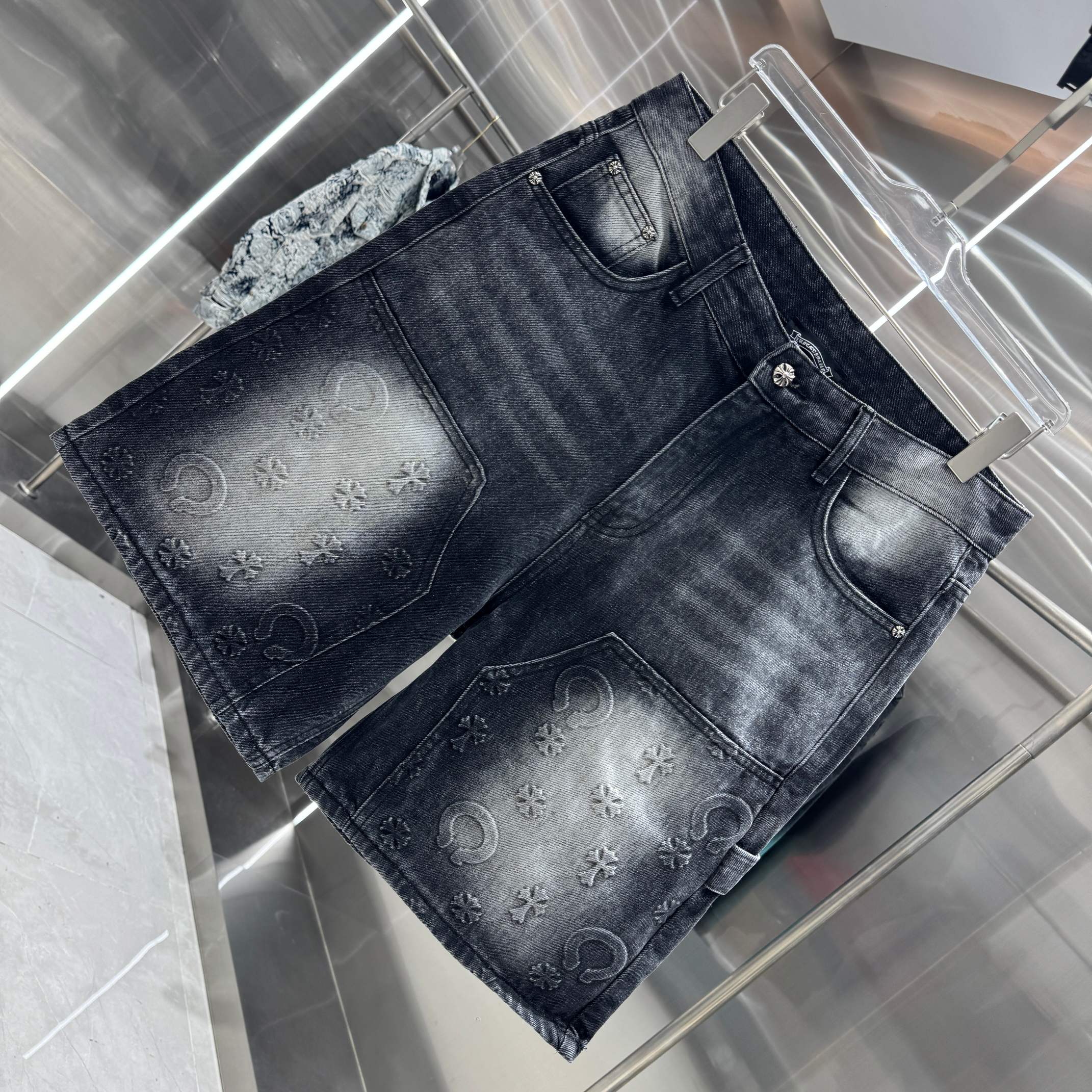 Chrome Hearts 克罗心 CH 压花牛仔裤短裤
