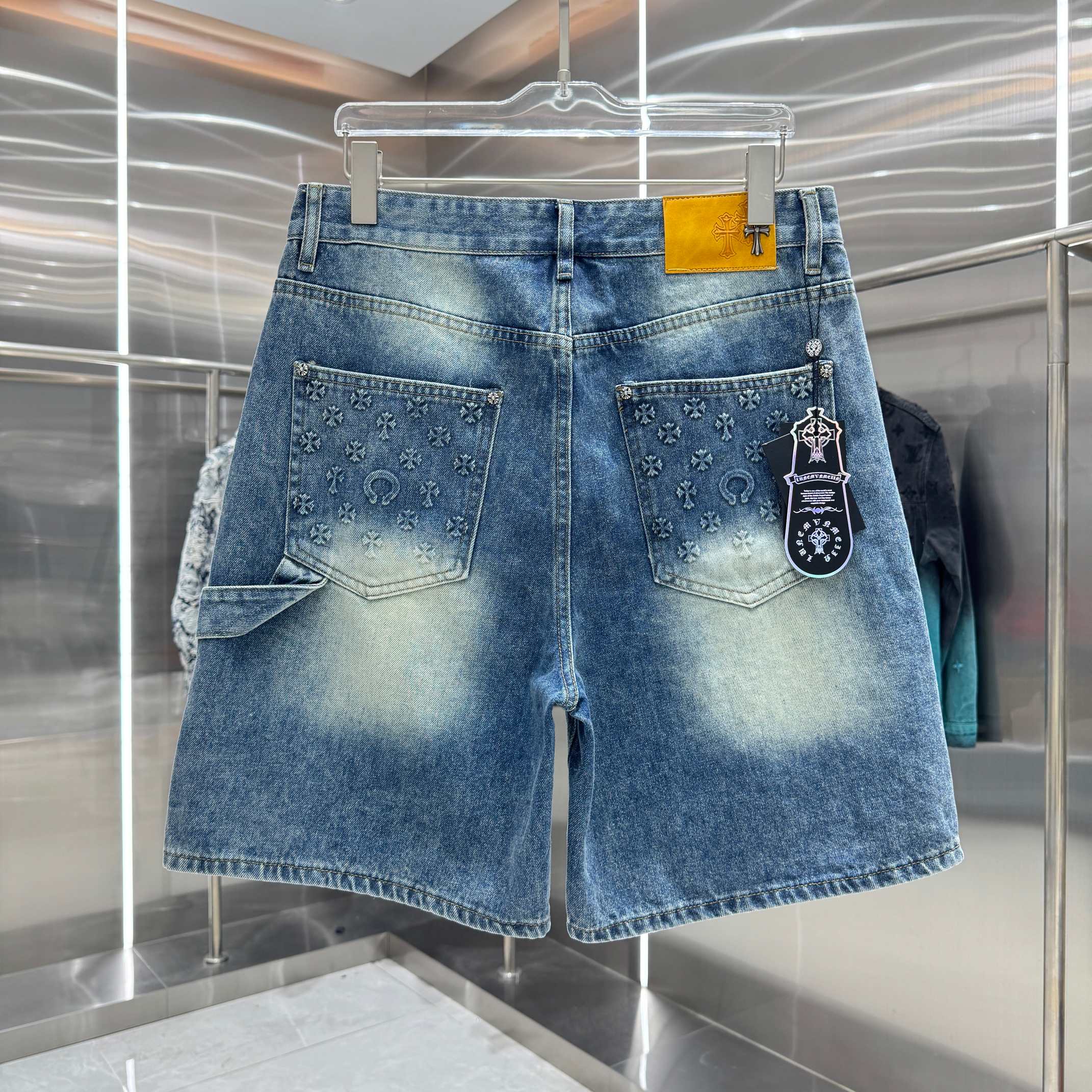 Chrome Hearts 克罗心 CH 压花牛仔裤短裤