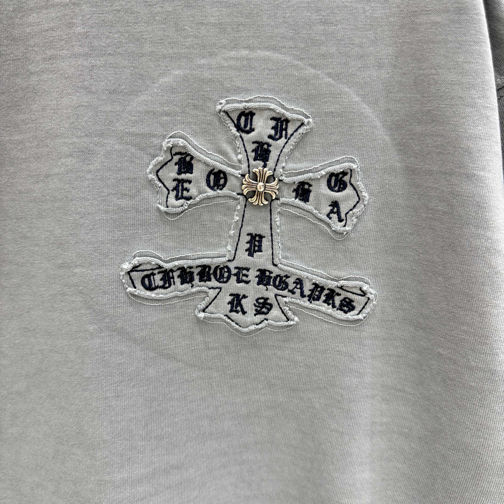 Chrome Hearts 克罗心 CH 春夏新款 2026 洗水炒色贴布绣工艺短袖T恤 重工面料330克重