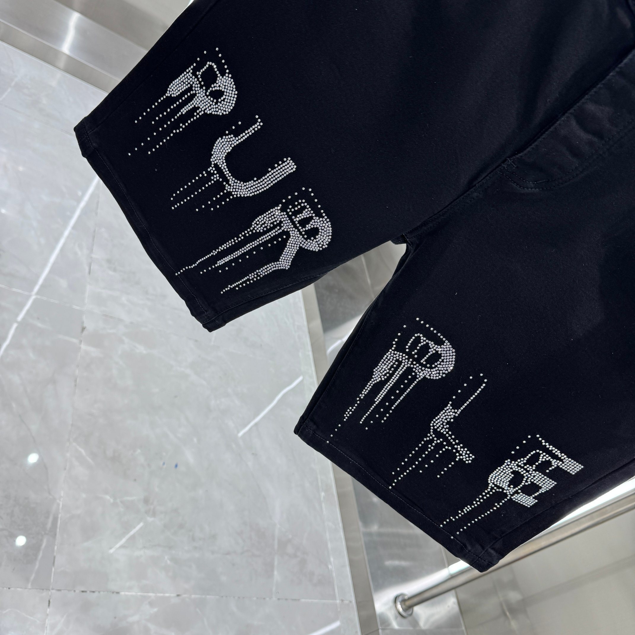 Purple Brand Purple Brand 重工烫钻字母水洗工艺街头潮流风格弹力牛仔裤短裤