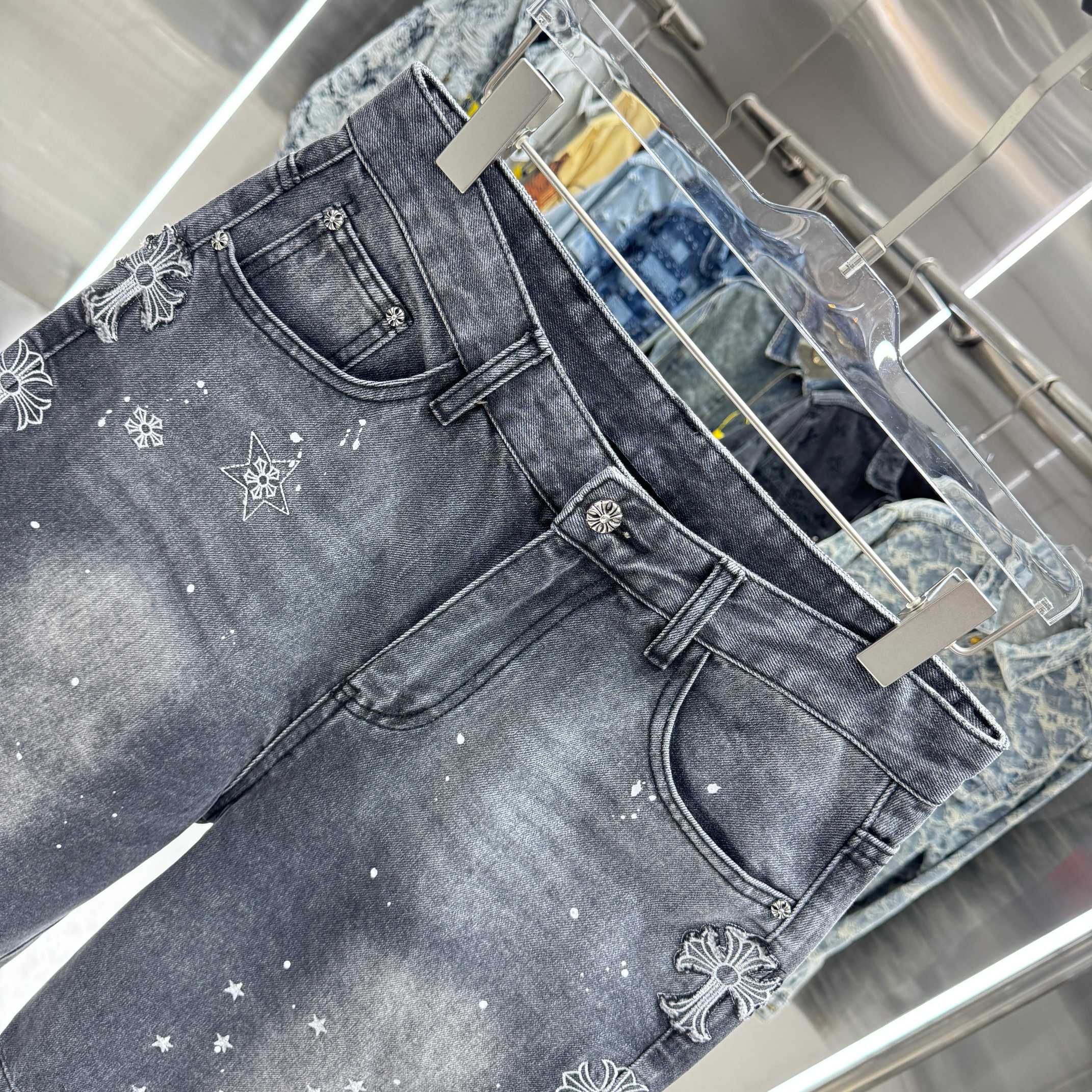 Chrome Hearts 克罗心 CH 涂层十字架刺绣牛仔裤短裤