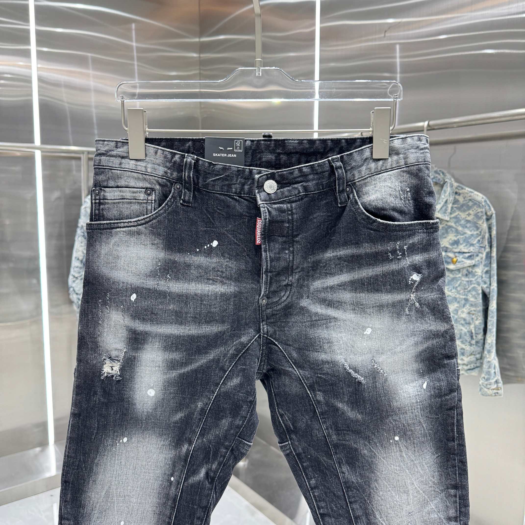 Dsquared2 DSQUARED2 破洞涂鸦工艺街头潮流修身小脚弹力牛仔裤