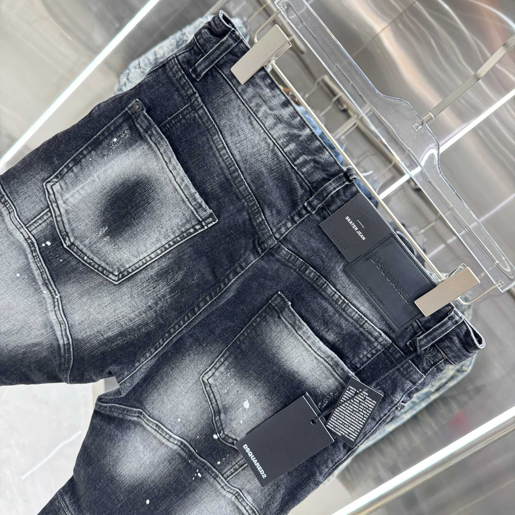 Dsquared2 DSQUARED2 破洞涂鸦工艺街头潮流修身小脚弹力牛仔裤