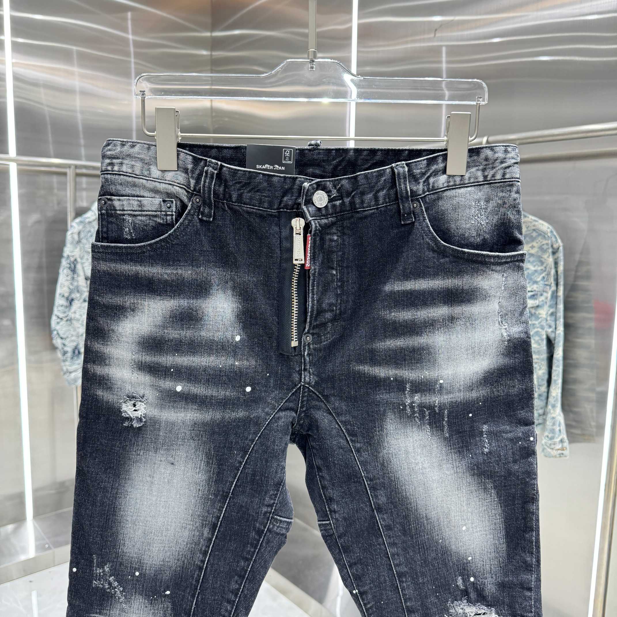 Dsquared2 DSQUARED2 破洞涂鸦工艺街头潮流修身小脚弹力牛仔裤