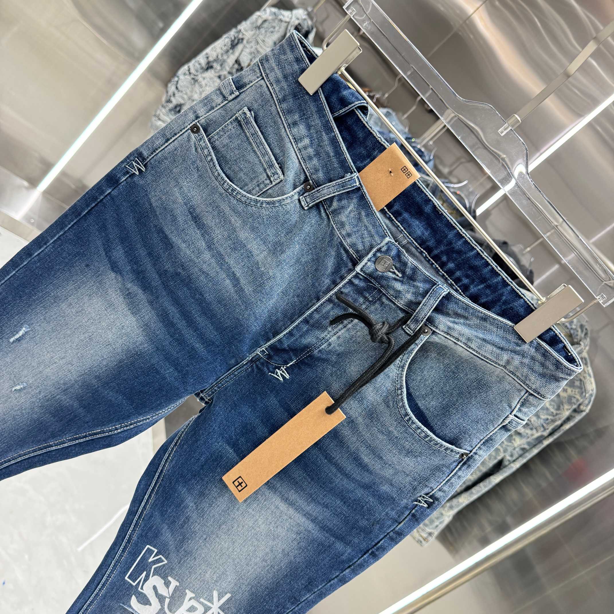 Ksubi Ksubi 澳大利亚 破洞字母工艺街头潮流修身小脚弹力牛仔裤