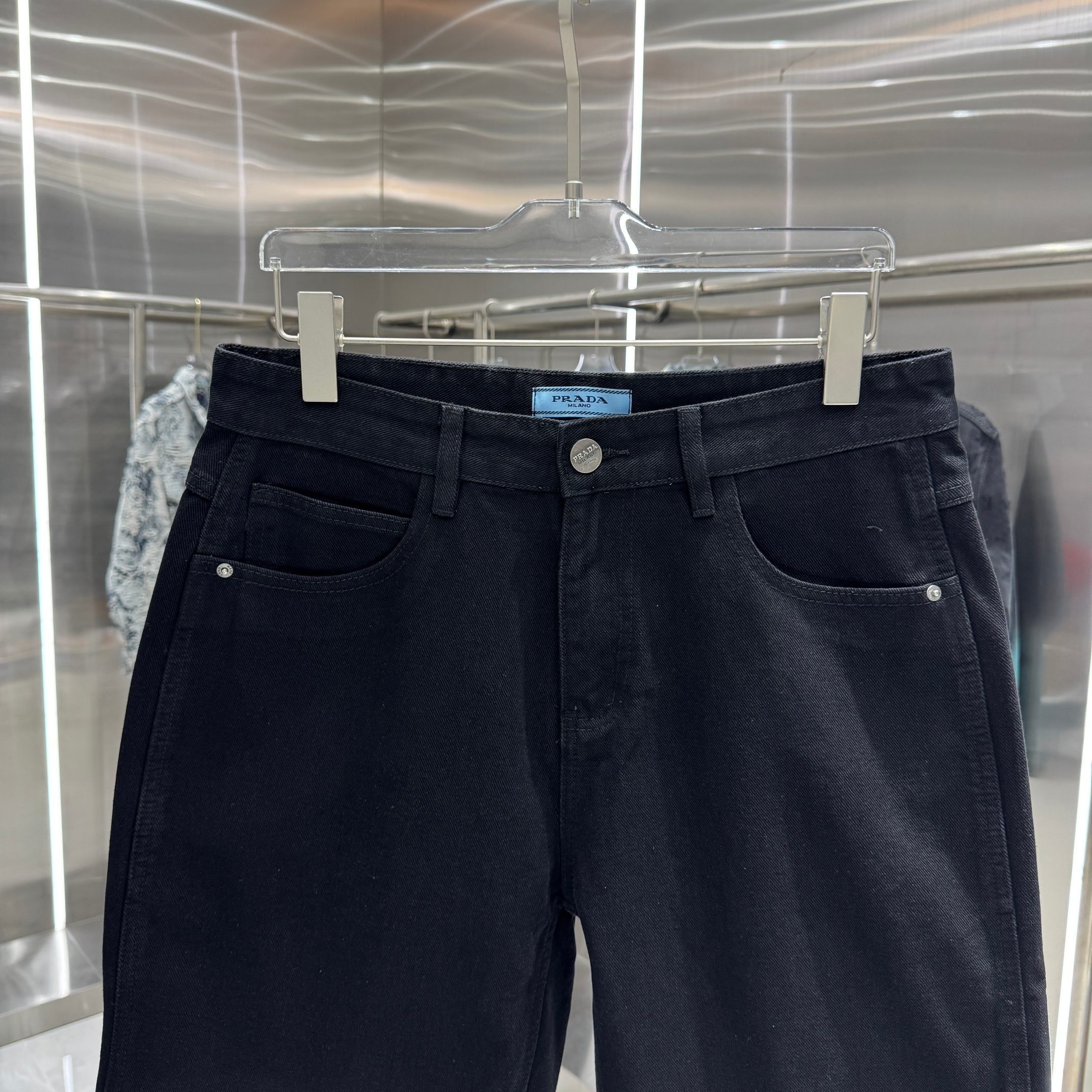Prada 普拉达 字母植绒字母牛仔裤短裤