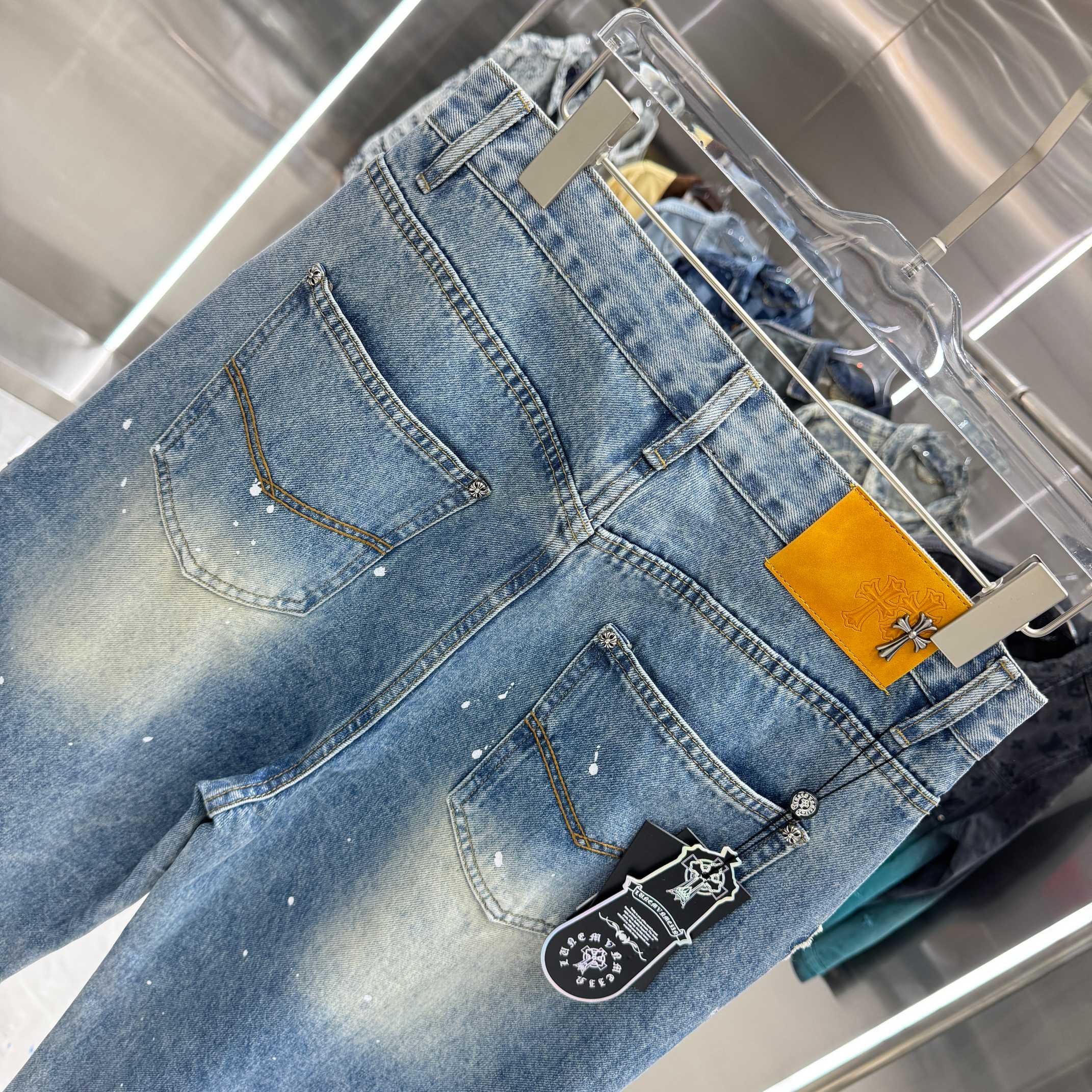 Chrome Hearts 克罗心 CH 重工涂层十字架刺绣牛仔裤面料纱定加密粗左斜纹牛仔布长裤
