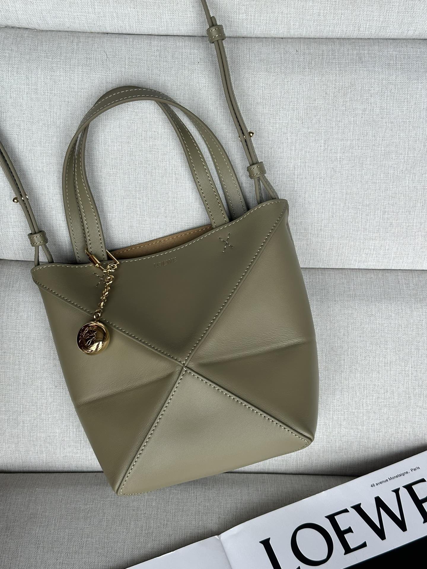 LOEWE Puzzle Fold Mini Bag in Shiny Nappa Calfskin Shoulder Bag 4 i1726979289 5538 5