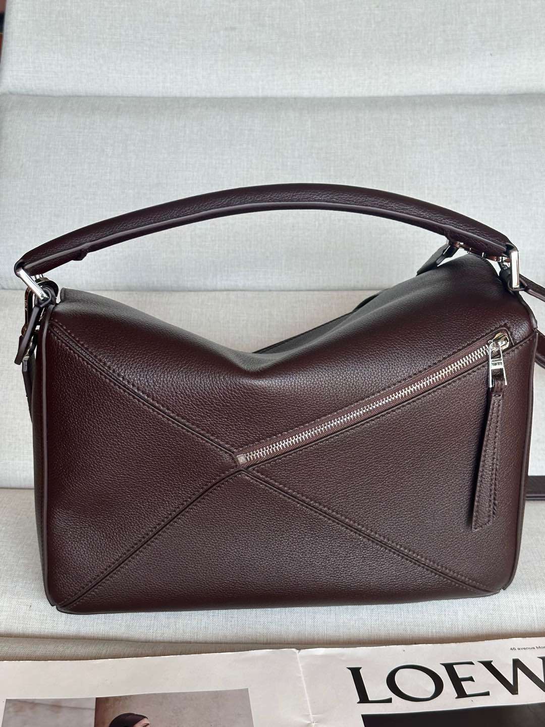 Loewe Large Puzzle Bag in Deer Leather - Versatile Shoulder & Crossbody Bag 3 i1736144118739 1035 0 1