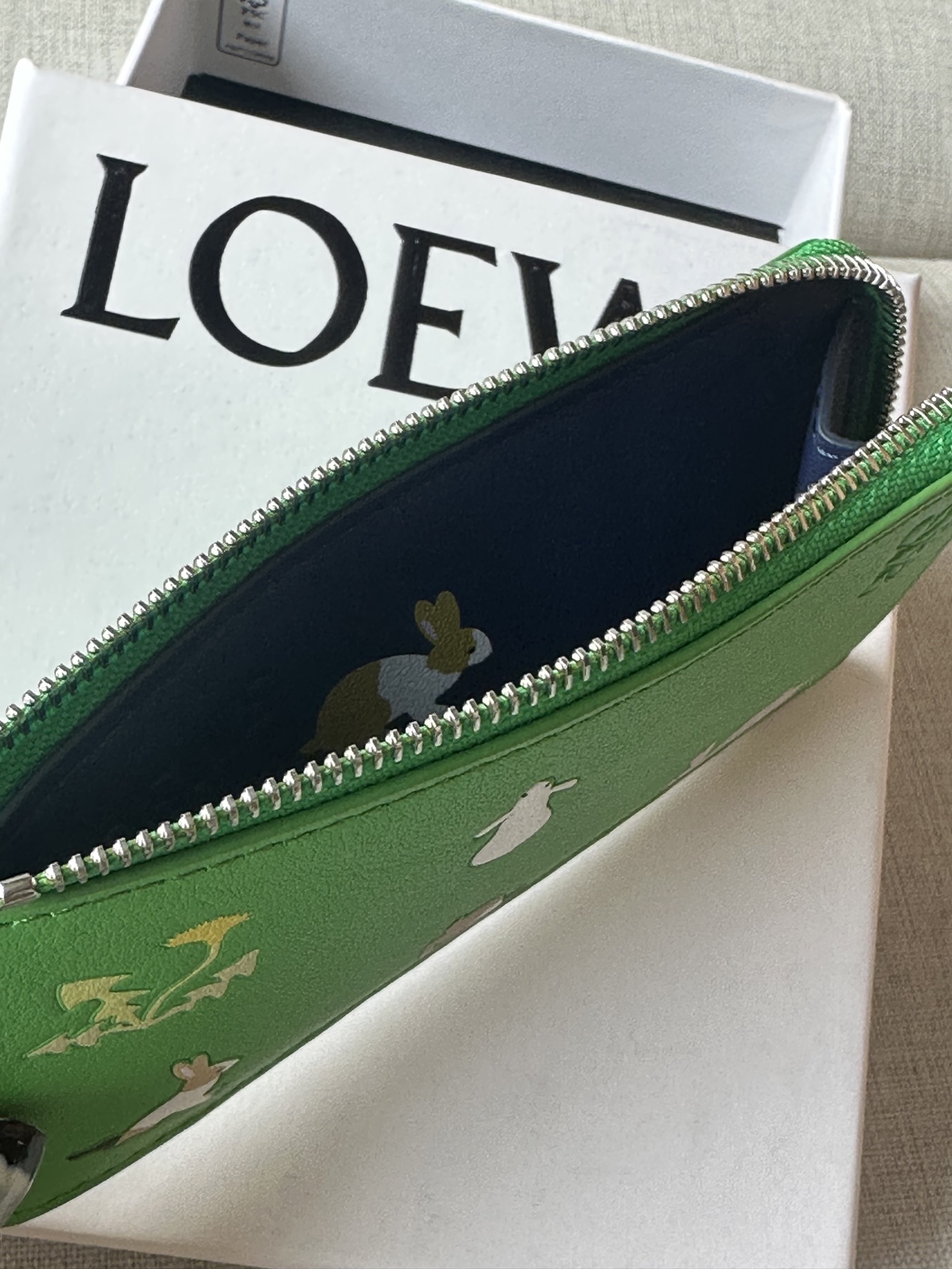 LOEWE Limited Edition Green Rabbit Card Holder - Embedded Design 7 i1749365222645 370 0 7