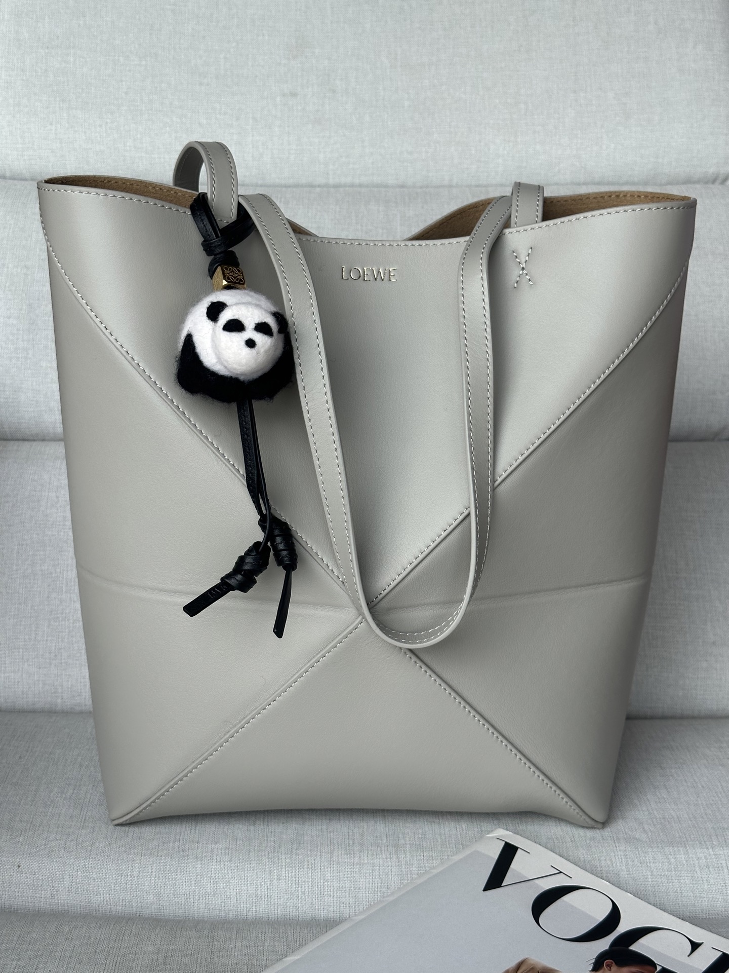Loewe Puzzle Fold Tote Bag in Shell Gray Leather - Medium Size 3 i1749366750690 9223 0 0