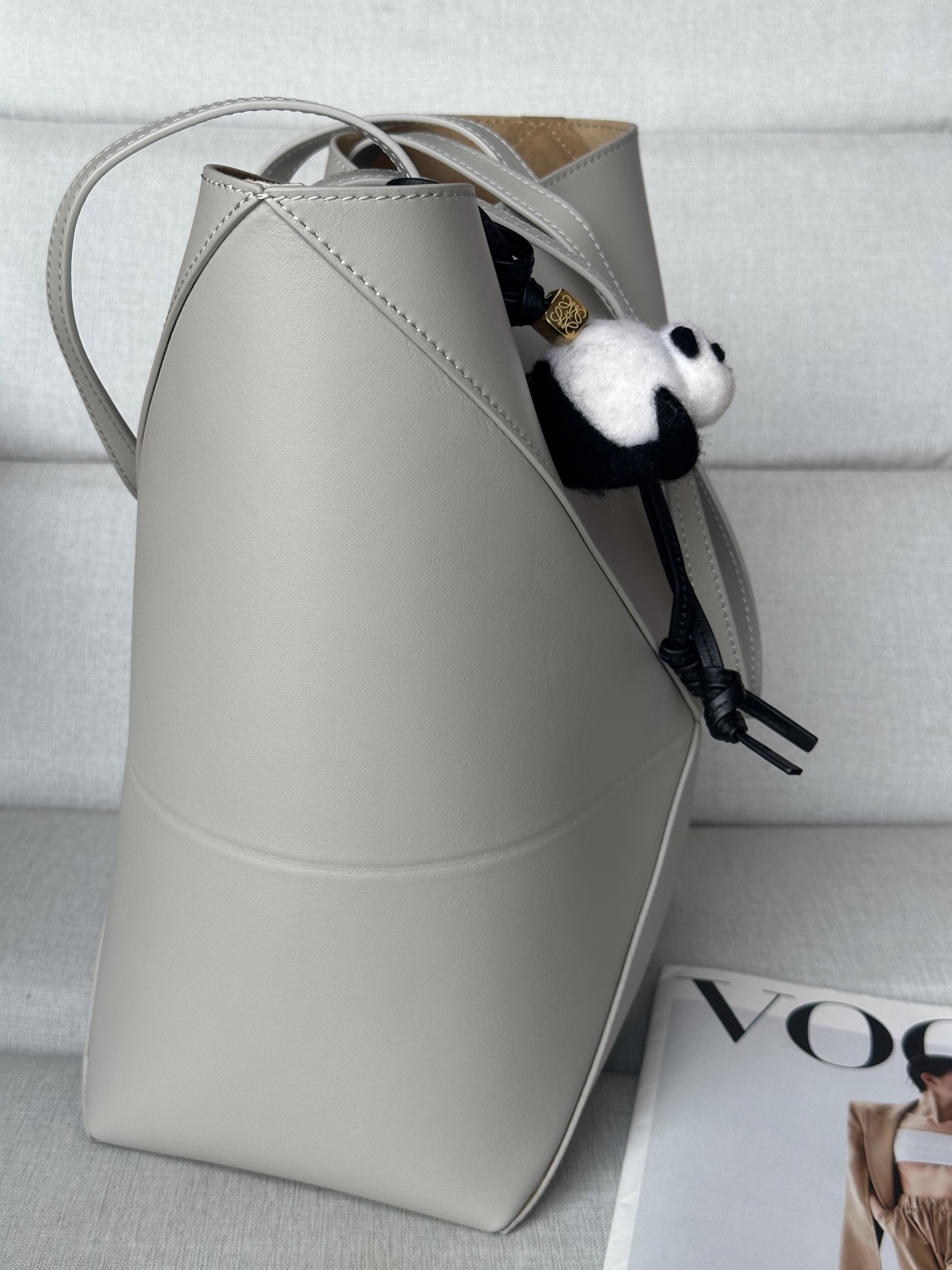 Loewe Puzzle Fold Tote Bag in Shell Gray Leather - Medium Size 4 i1749366750721 5128 0 1