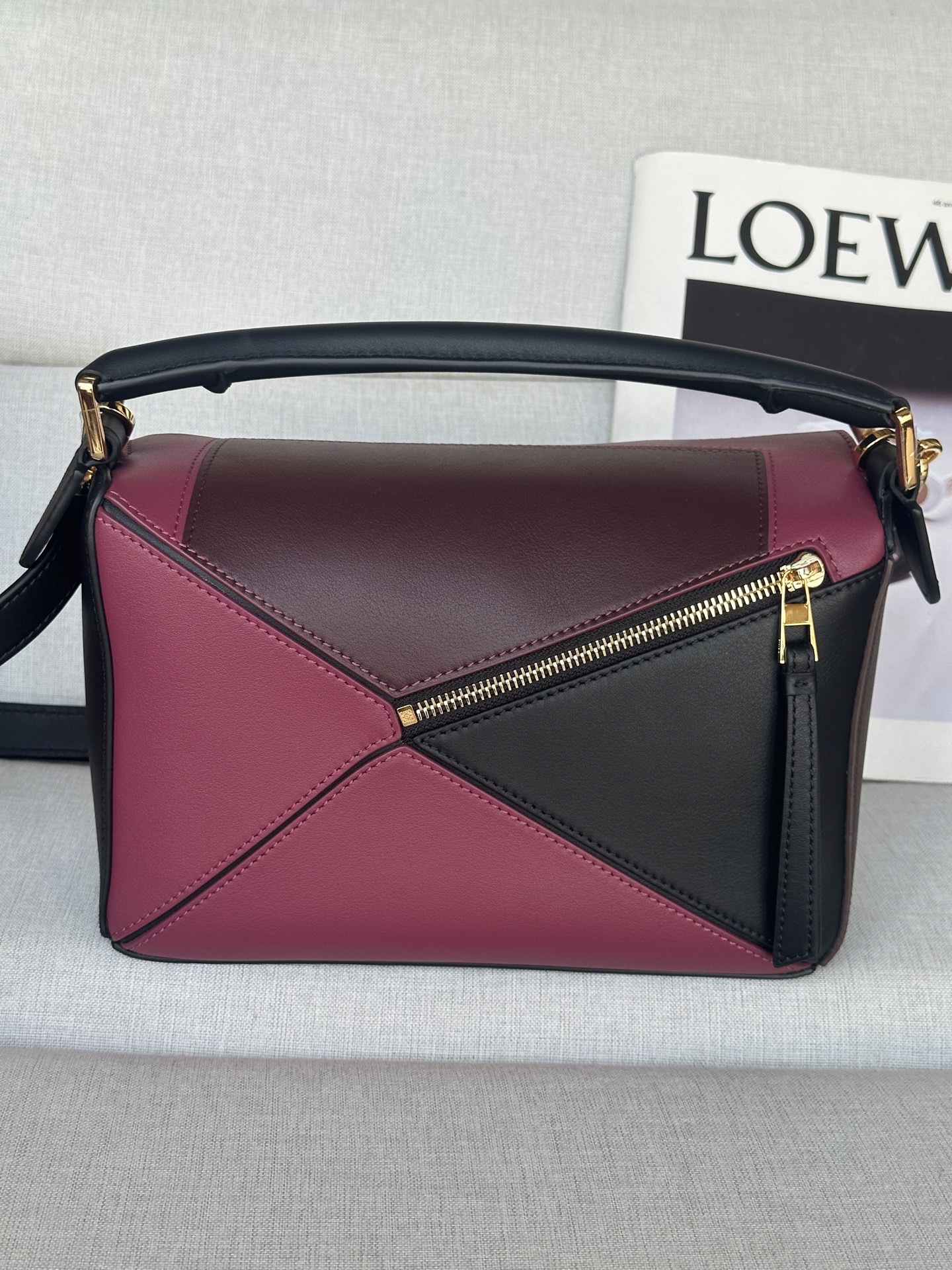 Loewe Puzzle Small Bag in Nappa Calfskin Multi-tone Shoulder Handbag 5 i1758181703460 8672 0 3