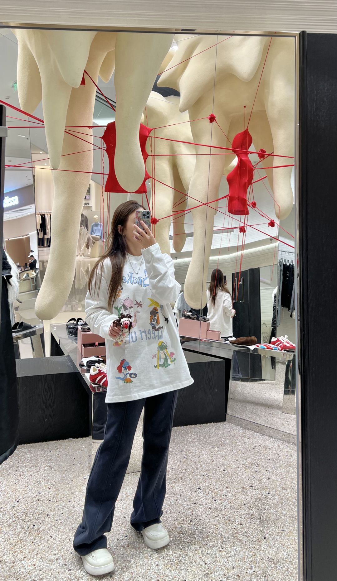 NO:297753,CHEER UP UNIFORM 25Ss early spring new model, snake year limited printed long-sleeved T-shirt丨Exclusive high-end production!  This is simply a New Year's shaping artifact with a new look!  Snake Year limited edition!  Pure cotton material and oversize style are simply too easy to wear!  Both appearance and comfort!  All four seasons are a must-have for everyone!  The babies in the Year of the Snake rushed directly!  Whether worn alone or in the autumn and winter, it is very nice!  Spot sale One size (F), versace,tees,t-shirt,alexander wang19860909批 CHEER UP UNIFORM 25Ss早春新款 蛇年限定印花长袖T恤丨独家高版出品！这件简直就是新年凹造型神器新年新气象！蛇年限定款！纯棉材质配合oversize版型简直不要太好穿！颜值与舒适兼具！四季款的单品 人手必备！蛇年宝宝们直接冲！无论单穿或者秋冬内搭叠穿都是非常nice！现货发售 均码（F),,versace,tees，t-shirt,alexander wang,Women's clothing