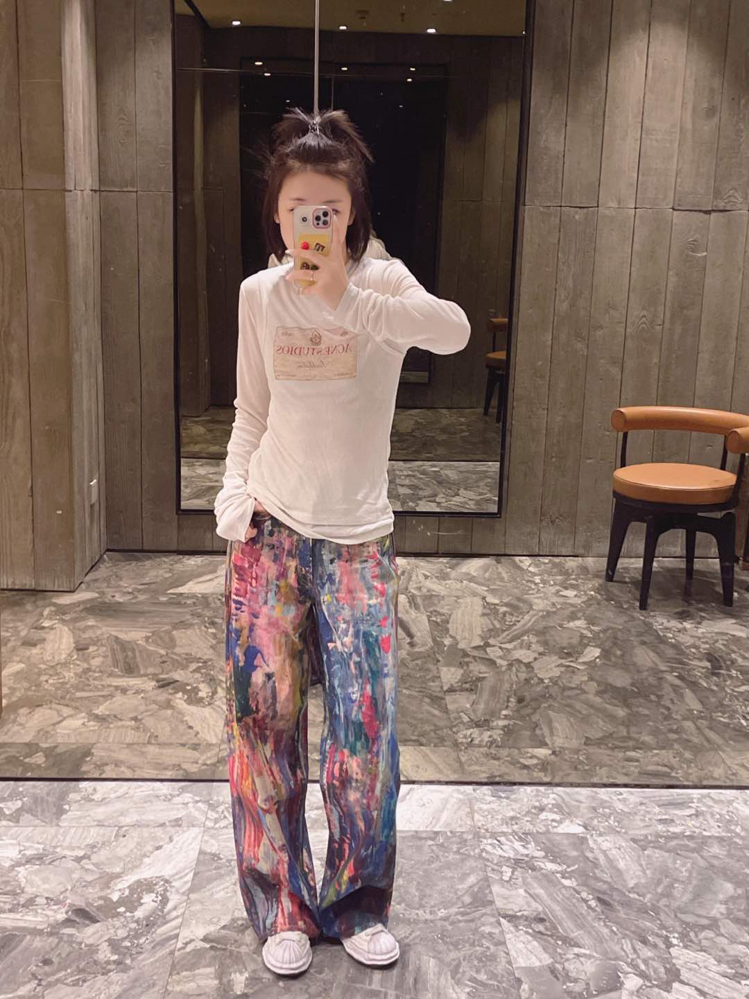 NO:297730,Batch Acne studi* 25Ss early spring new style color painted jeans trousers | Exclusive high-end production!  The palette is overturned and the colors are worn on the body, and the 3D digital printing of imported denim fabric is excellent in texture!  Three-dimensional cut mid-waist straight-leg pants with huge upper body look slimming!  Spot sale/S/M/L, acne studios, alexander wang19860909批 Acne studi* 25Ss早春新款 彩色油漆牛仔长裤丨独家高版出品！打翻调色盘把色彩穿在身上帅气又时髦.进口牛仔面料3D数码印花质感超赞！立体剪裁中腰直筒裤型上身巨显瘦！现货发售/S/M/L,,acne studios,alexander wang,Women's clothing