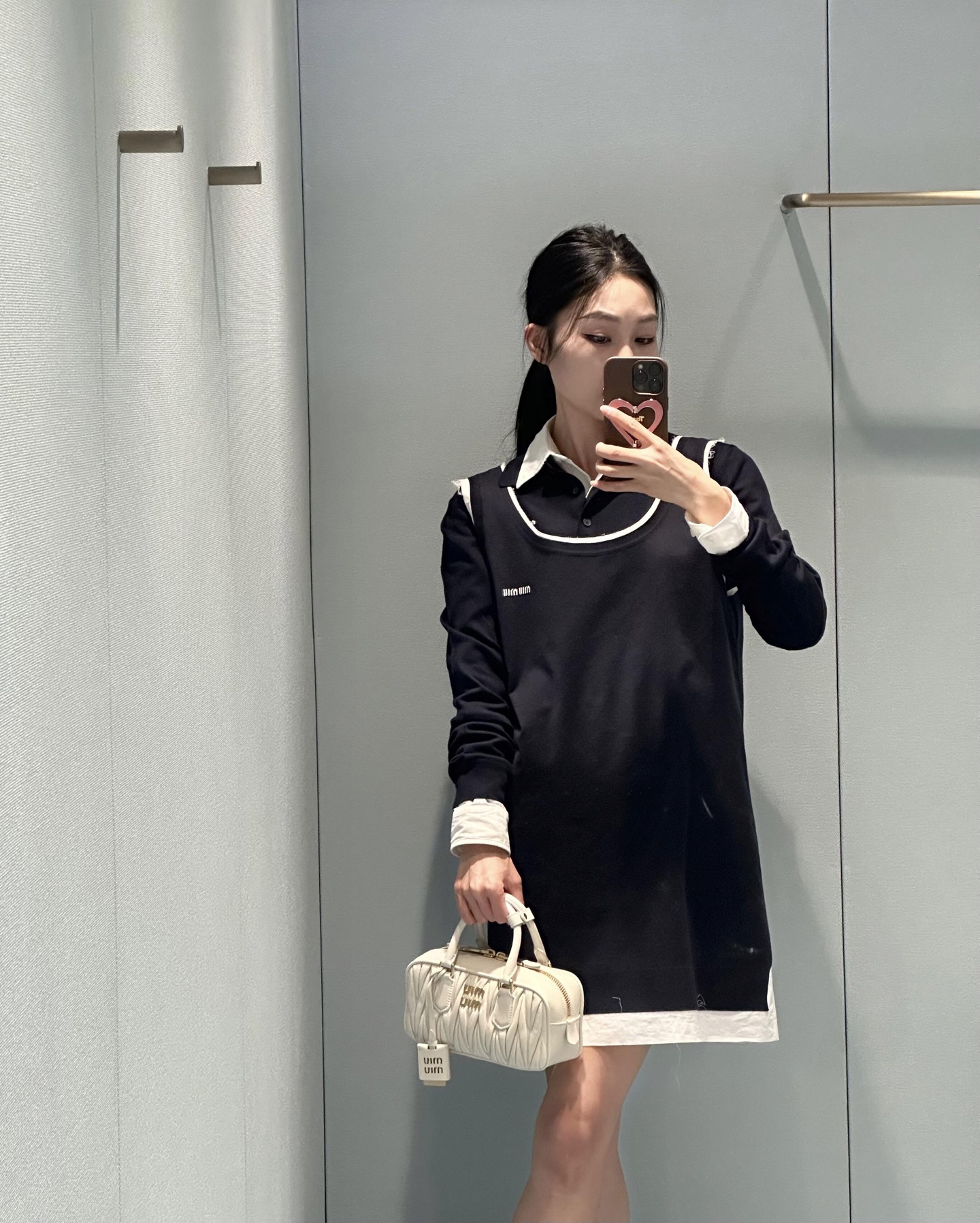 NO:308675,Mium*u 25Ss early spring new logo jacquard knitted mini vest skirt | Exclusive yb development!  High-end production!  Both appearance and comfort!  The colors are super beautiful!  The result is full score!  An irresistible little item!  The custom fabric texture is amazing. The MIU girl must-have!  A hit product that must not be missed!  S/M/L, miumiu, skirts, alexander wang19860909批Mium*u 25Ss早春新款 logo提花针织迷你背心裙丨独家yb开发！高版出品！颜值与舒适度兼具！颜色超级美！出片效果打满分！无法抗拒的小单品！定制面料质感超级赞MIU系女孩必入啊！绝对不能错过的爆款！现货发售S/M/L,,miumiu,skirts,alexander wang,Women's clothing