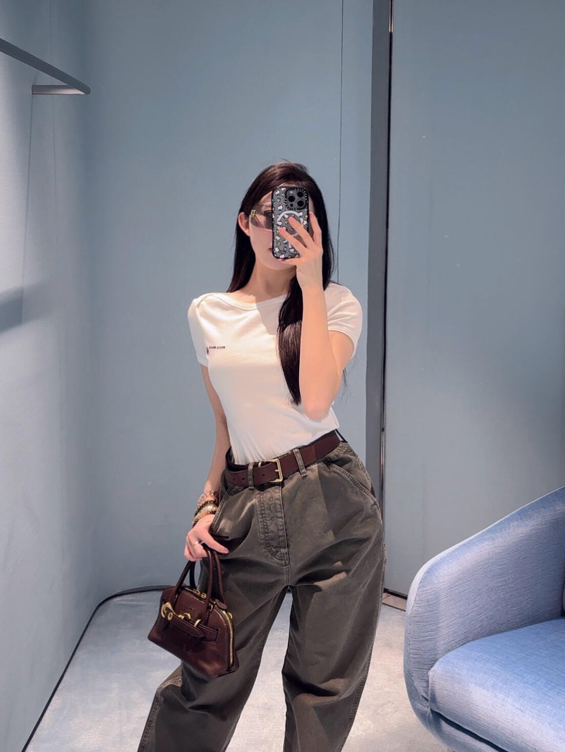 NO:312813,MiuM*u 25Ss early spring new model Petit Bateau X Miu co-branded letters small sailboat logo jumpsuit | Exclusive yb development!  High-end production!  A series of shipments!  Really great recommendation, it's so easy to wear and feel comfortable to wear!  The neckline design is unique, the red small sailboat embroidery is very exquisite, and the cute lace edges are too pure!  It is really comfortable cotton, comfortable and breathable, and the skirts and pants are freely matched~S/M/L, miumiu, skirts, alexander wang19860909批 MiuM*u 25Ss早春新款 Petit Bateau X Miu联名款字母小帆船logo连体衣丨独家yb开发！高版出品！一系列出货！真的大推荐,太好穿了舒服好搭！领口的设计别出心裁,红色的小帆船刺绣非常精致,可可爱爱的蕾丝边太纯了！真的是很舒服的棉,舒适透气,裙子裤子随意搭配～现货发售S/M/L,,miumiu,skirts,alexander wang,Women's clothing