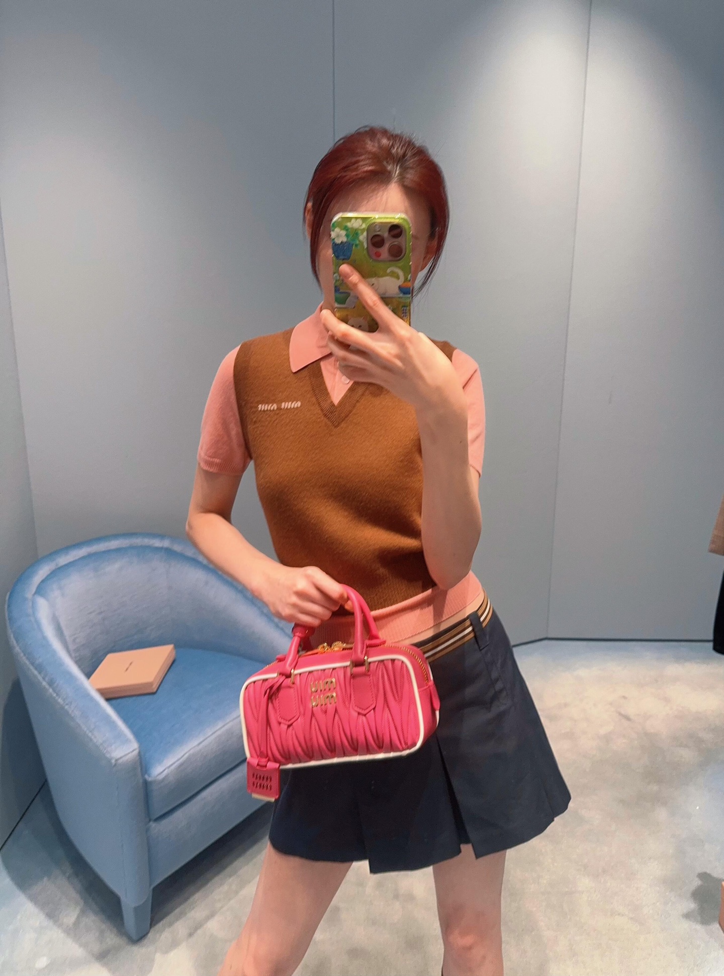 NO:324633,Batch Miumi* 25Ss early spring new style letter belt decorative pleated skirt丨Exclusive yb development!  High-end production!  The upper body makes your legs look good and easy to match. It is a girly style, very special camel and classic black, the belt is American retro high-end, the skirt is made very well, and the small A version looks the slimmer!  Workmanship quality depends on details. S/M/L is available in stock, miumiu, skirts, alexander wang19860909批 Miumi* 25Ss早春新款 字母腰带装饰压褶半裙丨独家yb开发！高版出品！上身显腿长 好看又好搭,少女感拉满的一款,很特别的驼色和经典黑色,腰带美式复古的高级感,裙型做的特别好,小A版最显瘦！做工品质看细节 现货发售S/M/L,,miumiu,skirts,alexander wang,Women's clothing