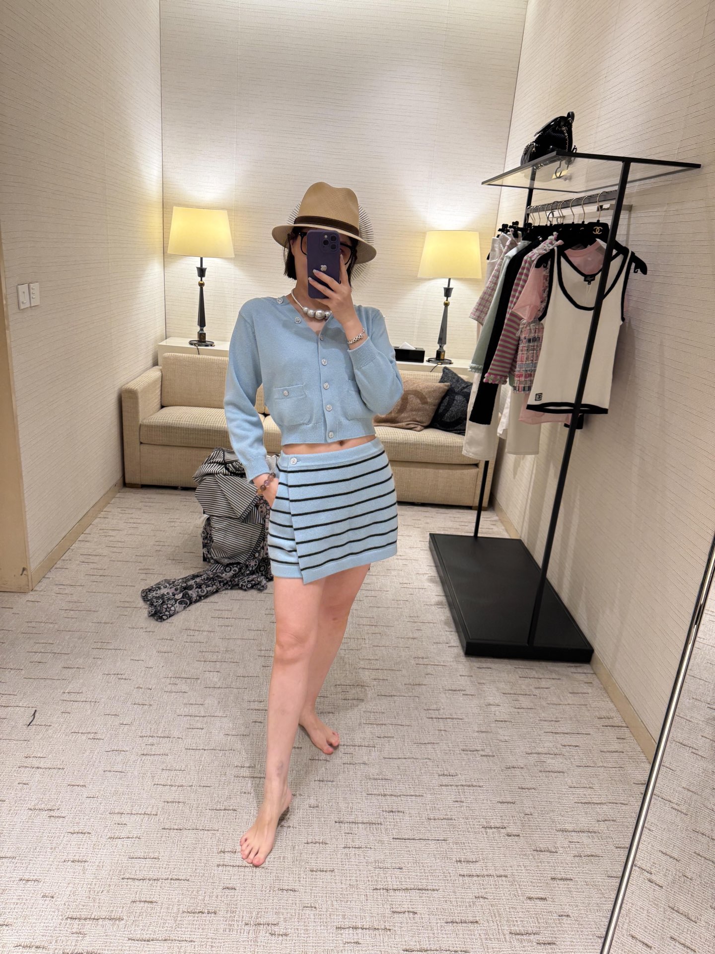 NO:329745,Category Chane*25P Spring and Summer New Style Blue Striped Knitted Pants and Skirts | Exclusive yb development!  High-end production!  The classic stripe elements are perfectly integrated with the clever tailoring of the trousers, showing a unique fashion charm. It not only retains the neatness and convenience of the trousers, but also combines the elegance and agility of the skirt. The blue stripes visually extend the body, highlighting the unique sense of high-end and fashionable taste. S/M/L on sale in stock, chanel, skirts, alexander wang19860909批 Chane*25P春夏新款 蓝色条纹针织裤裙丨独家yb开发！高版出品！将经典的条纹元素与裤裙的巧妙剪裁完美融合,展现出独特的时尚魅力.它既保留了裤装的利落与便捷,又兼具裙装的优雅与灵动,蓝色条纹在视觉上拉长身形,彰显出独有的高级感与时尚品味.现货发售S/M/L,,chanel,skirts,alexander wang,Women's clothing