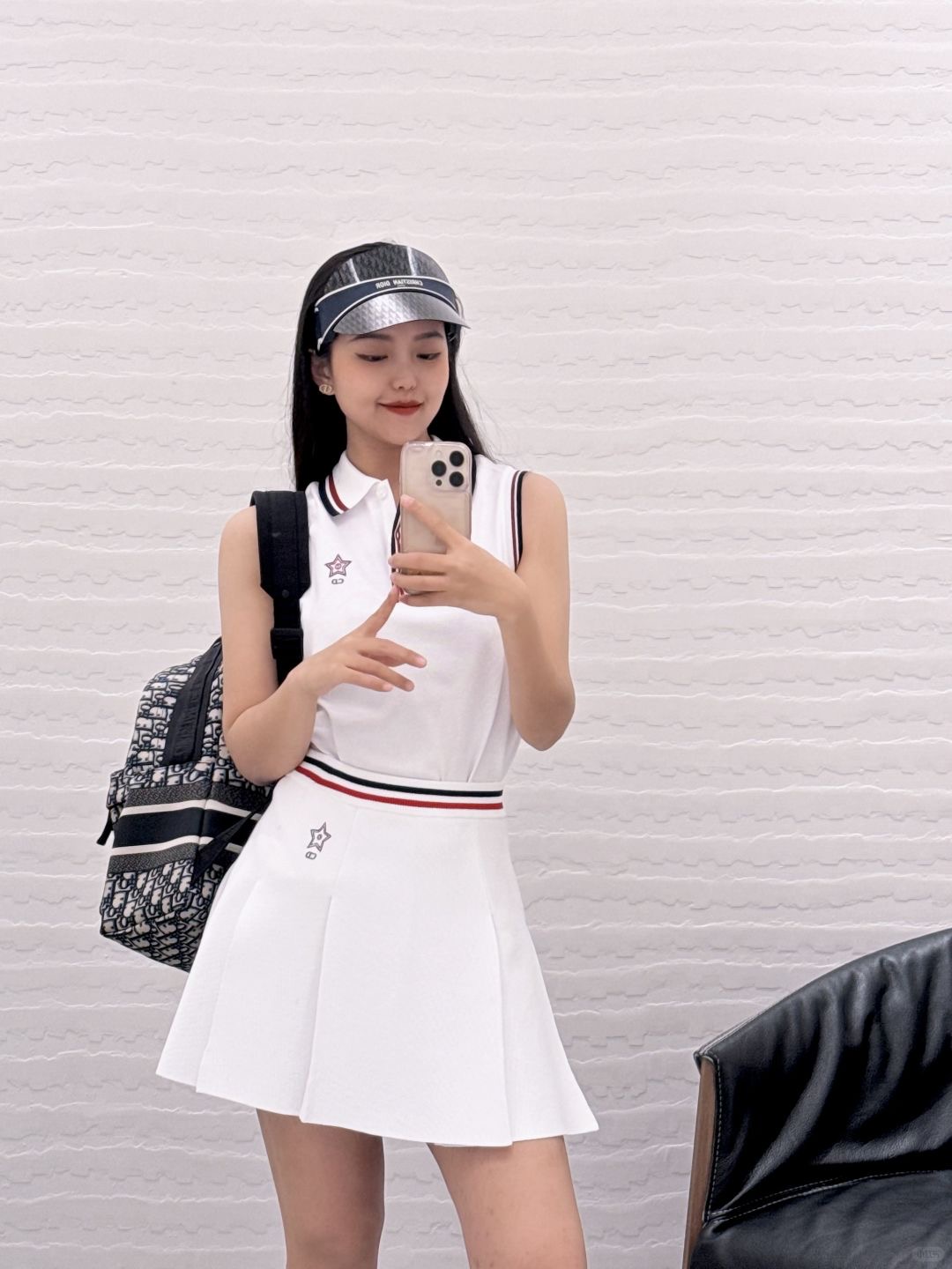 NO:415601,Di*r 25Ss spring and summer new style tennis girlish style polo neck vest top | exclusive yb development!  High-end production!  Positioned embroidered five-pointed star letters, you can easily control them when you go out on the street every day. The classic style is versatile and not picky, and the imported bead floor cotton fabric has a great texture!  Customized ribbed collars are fashionable and high-end!  Highly recommend the private retention model, S/M/L on sale in stock, alexander wang19860909Di*r 25Ss春夏新款 网球少女风polo领背心上衣丨独家yb开发！高版出品！定位刺绣五角星字母,运动日常出街均可轻松驾驭～经典版型百搭不挑人,进口珠地棉面料质感超赞！定制配色罗纹领时髦又高级！强烈推荐自留款,现货发售S/M/L,,alexander wang,Women's clothing